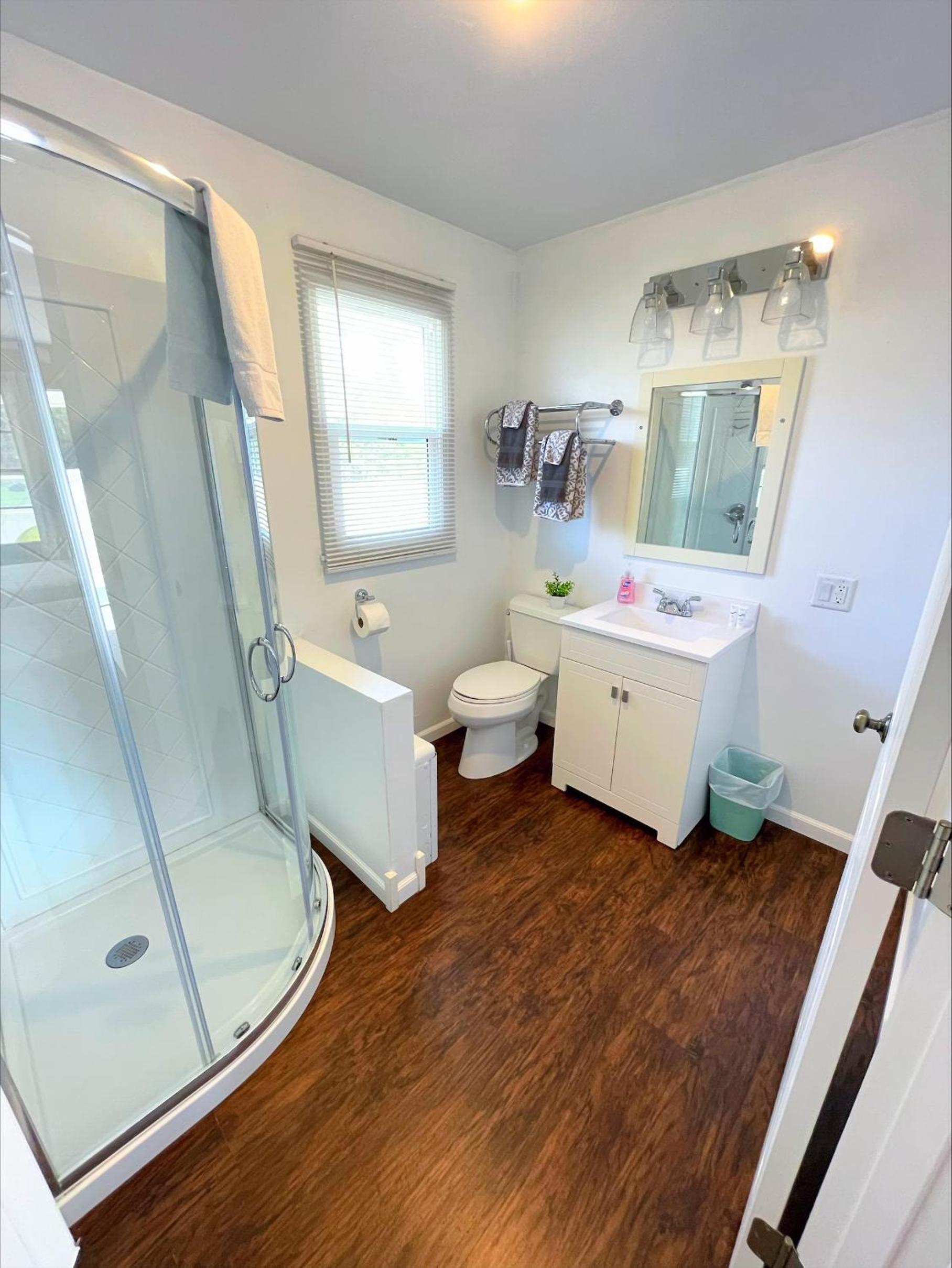 Deluxe Double or Twin Room - Photo 8