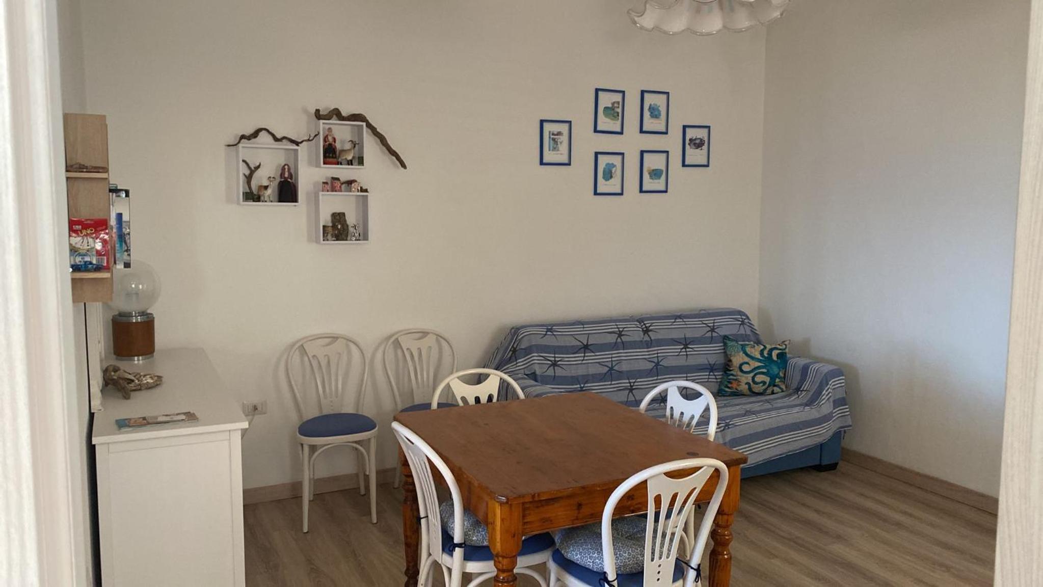 Apartment with Balcony photo 1