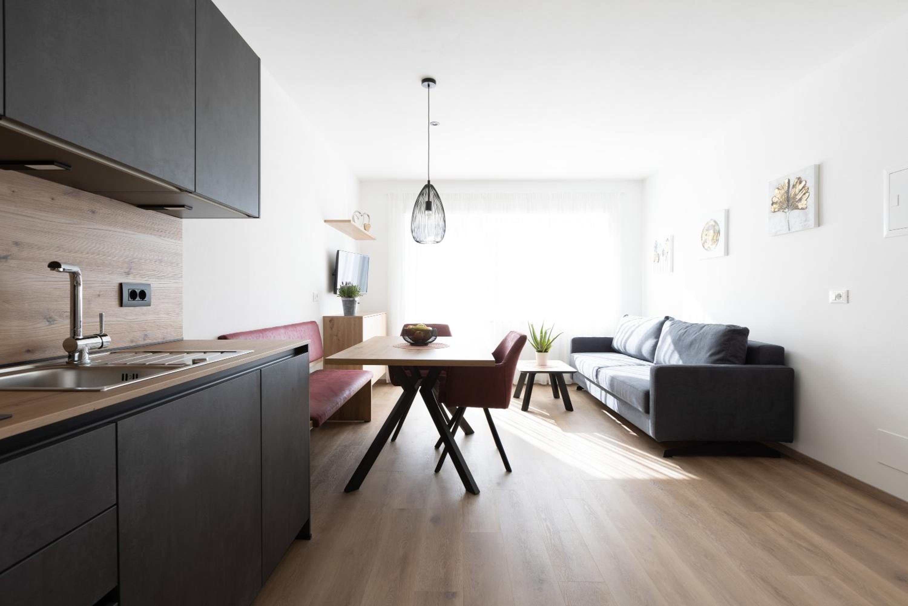 Superior One-Bedroom Apartment with Balcony photo 1