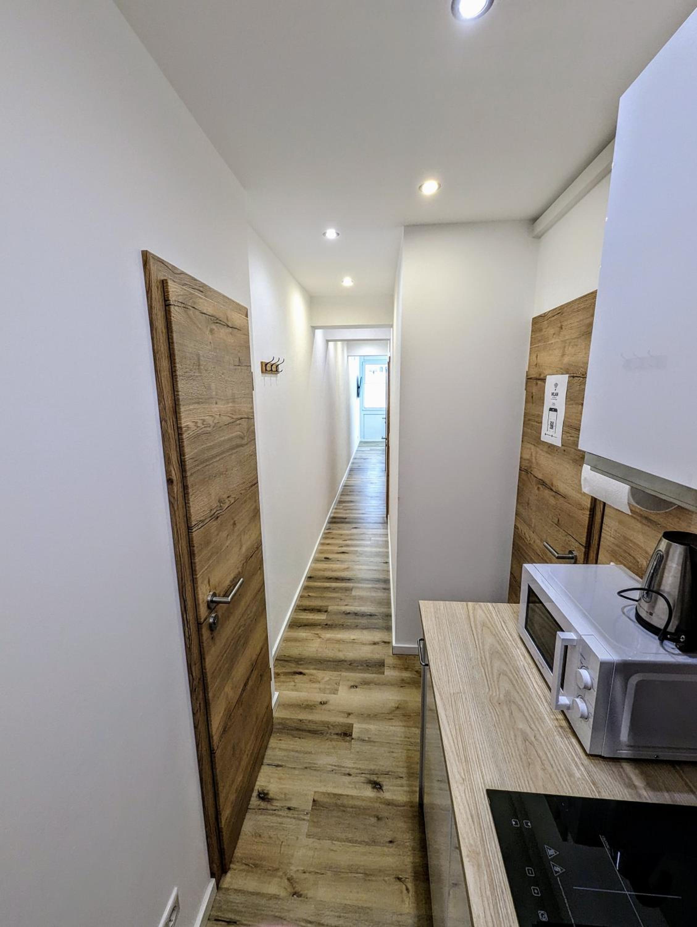 Two-Bedroom Apartment - Photo 5