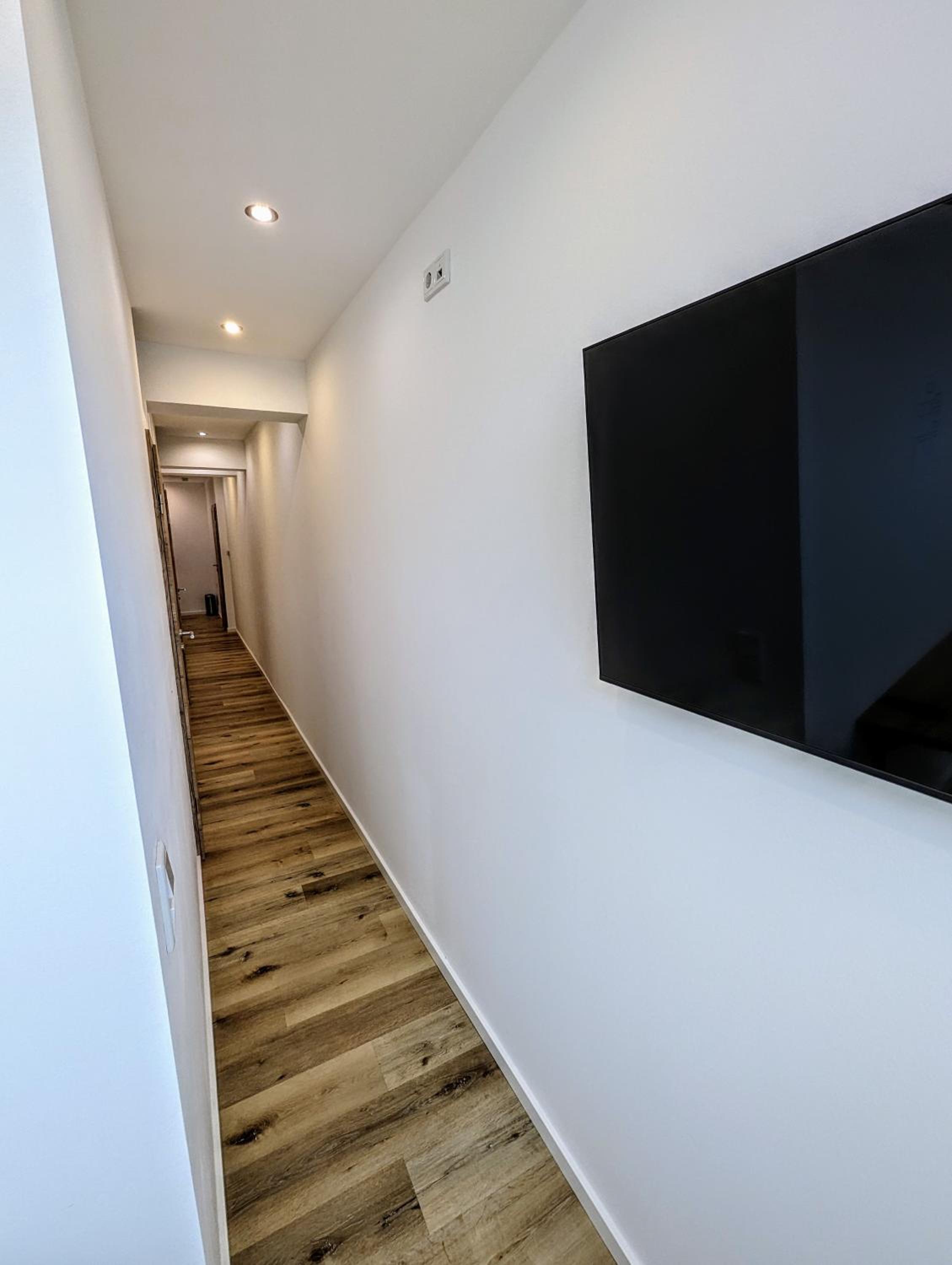 Two-Bedroom Apartment - Photo 11