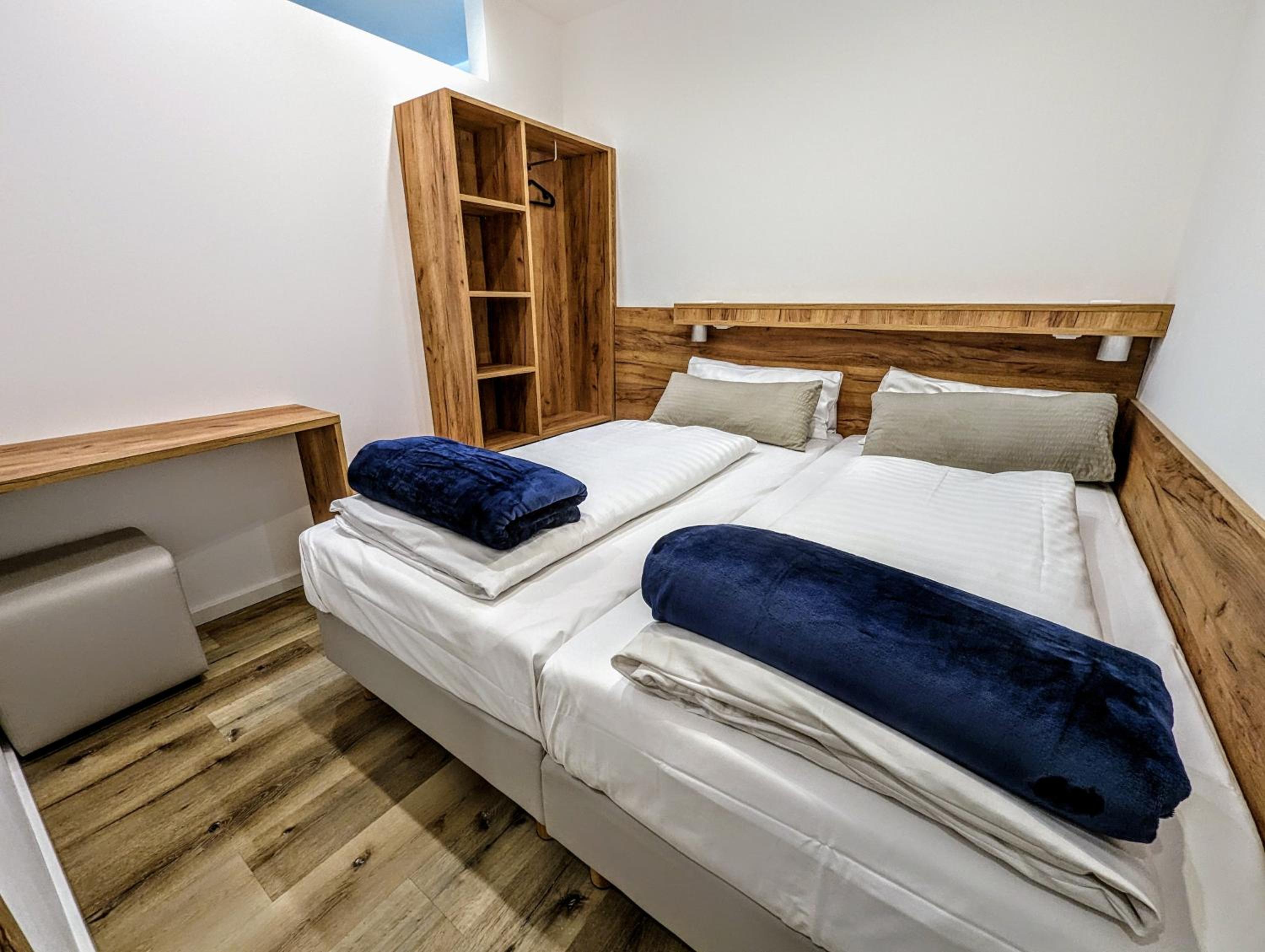 Two-Bedroom Apartment - Photo 9