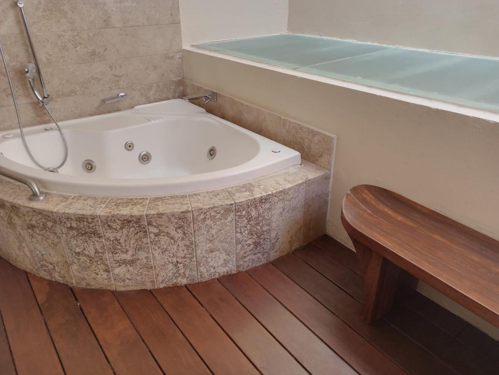 Junior Suite with Terrace photo 2