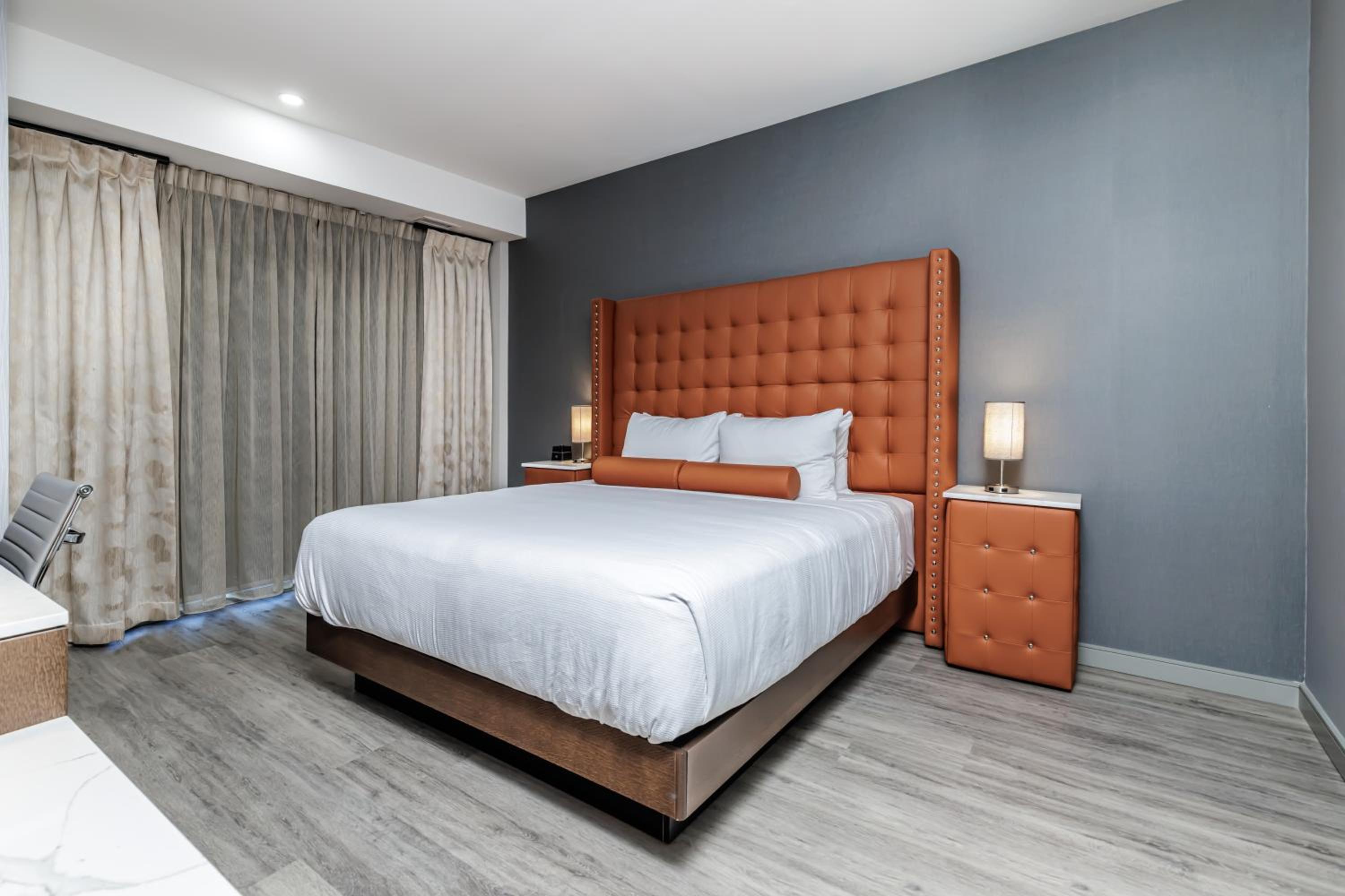 One-Bedroom King Suite with Sofa Bed