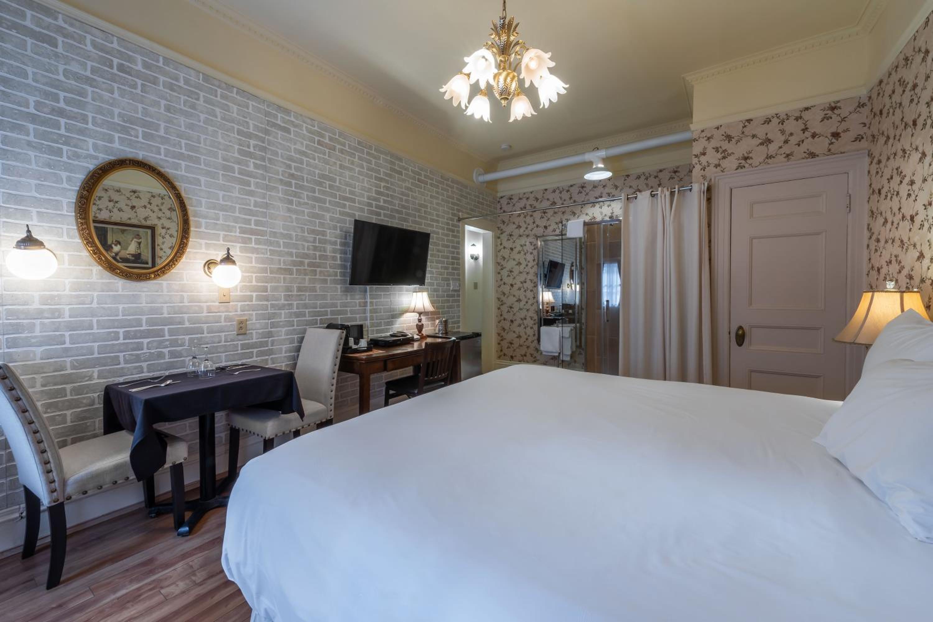King Room with Garden View