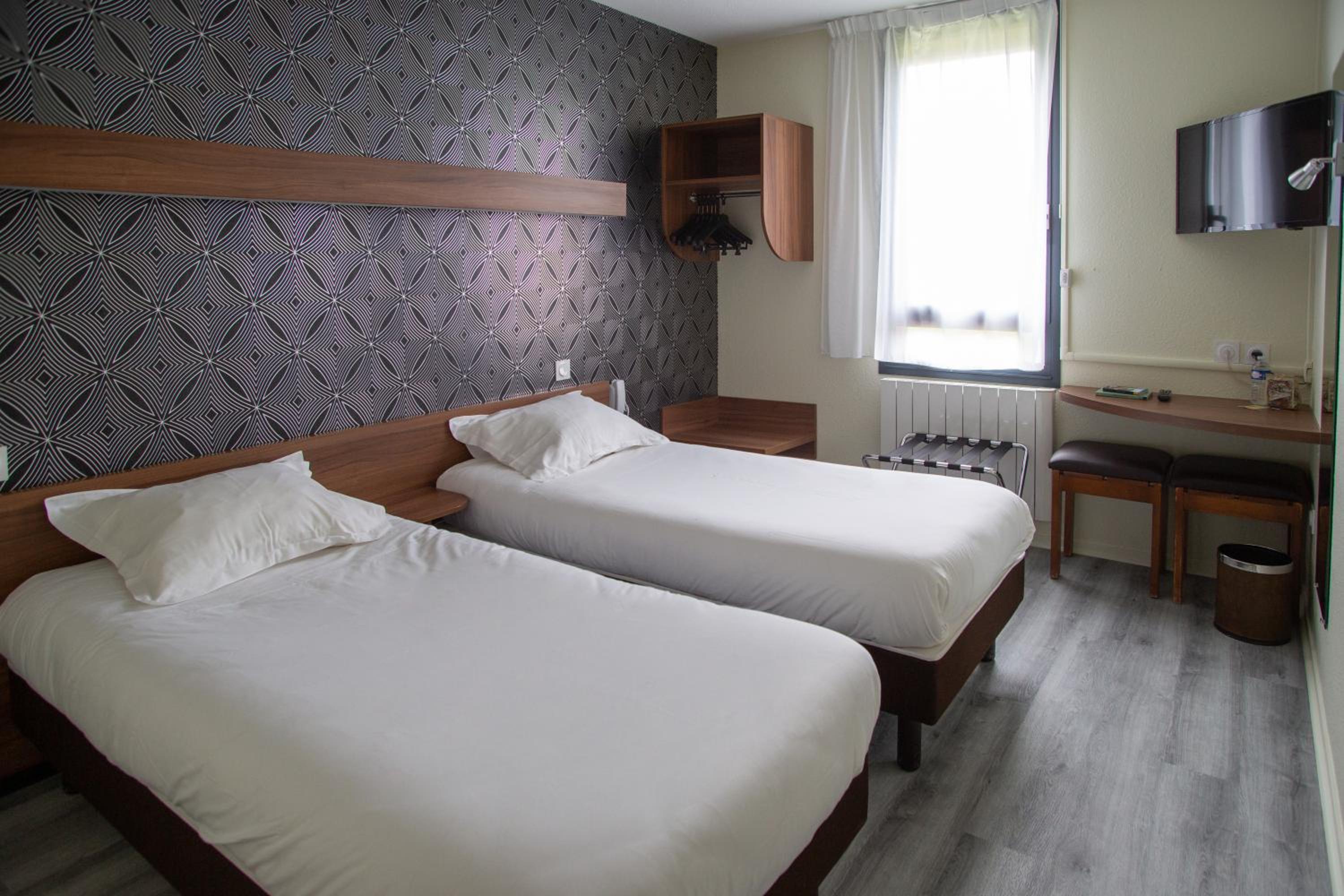 Comfort Twin Room - Photo 1