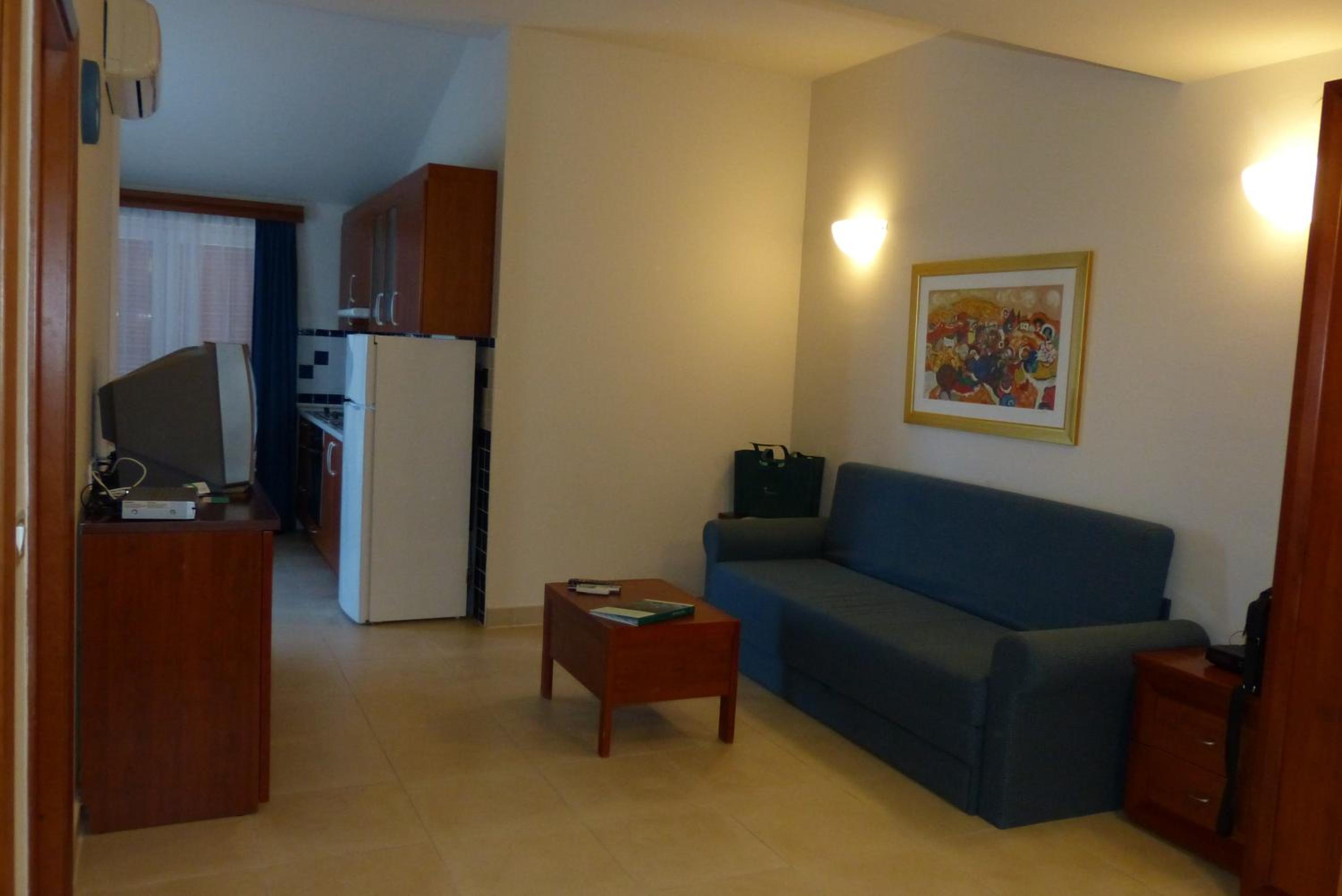 Standard Apartment (6 People)