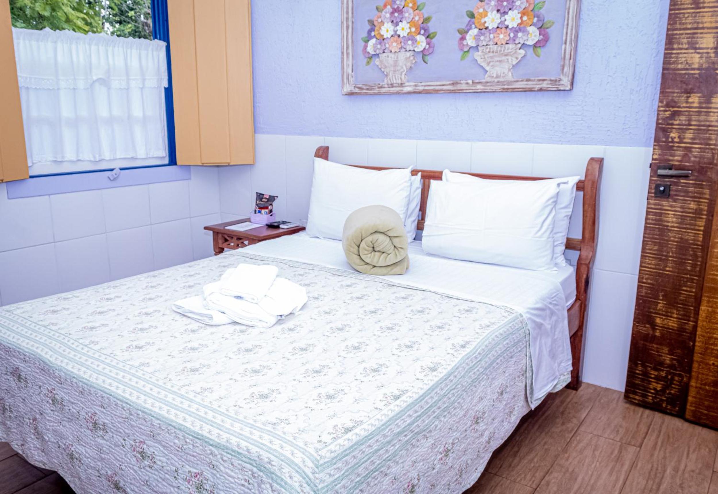Suite with City View - Photo 13