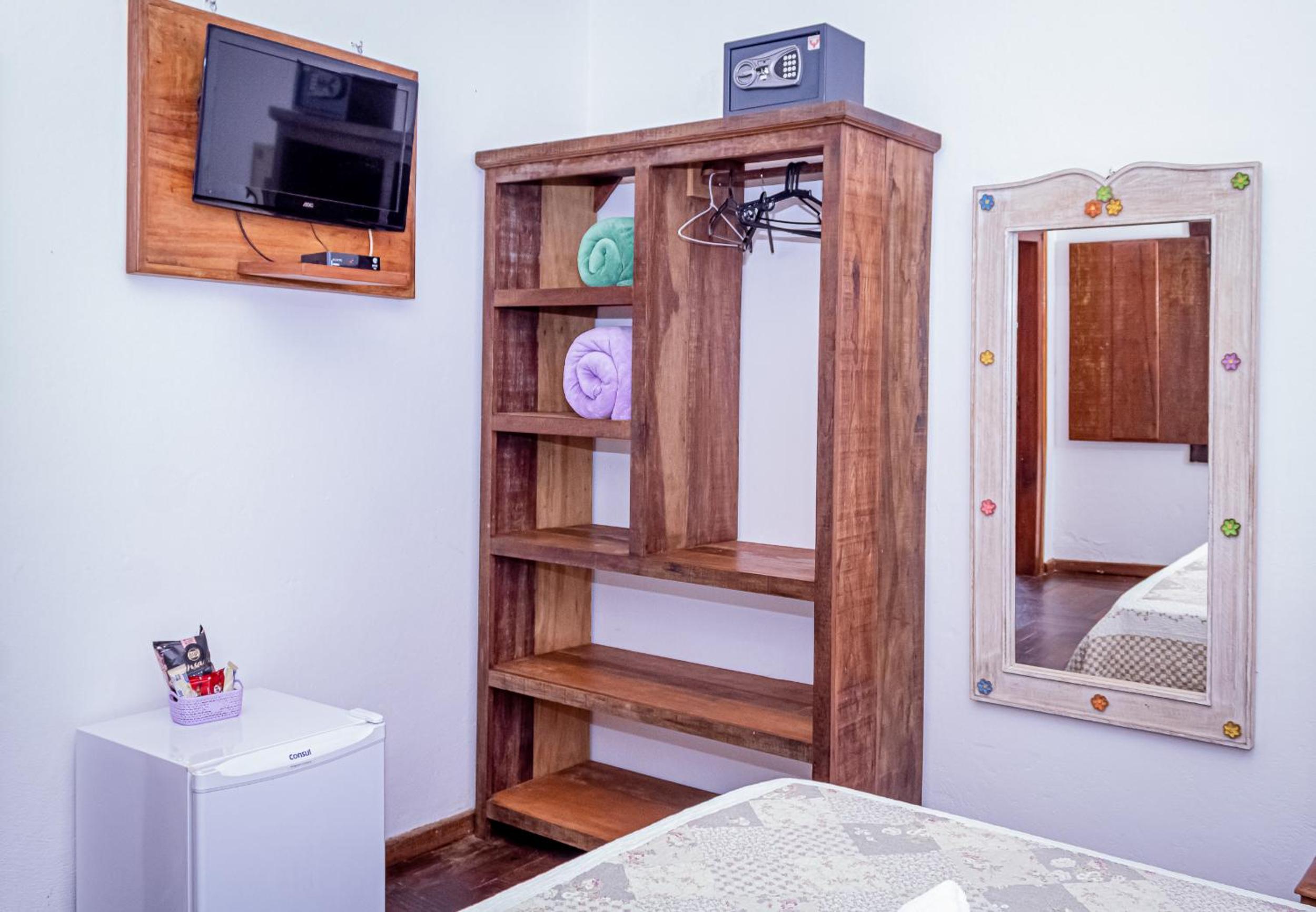 Triple Room with Garden View - Photo 9