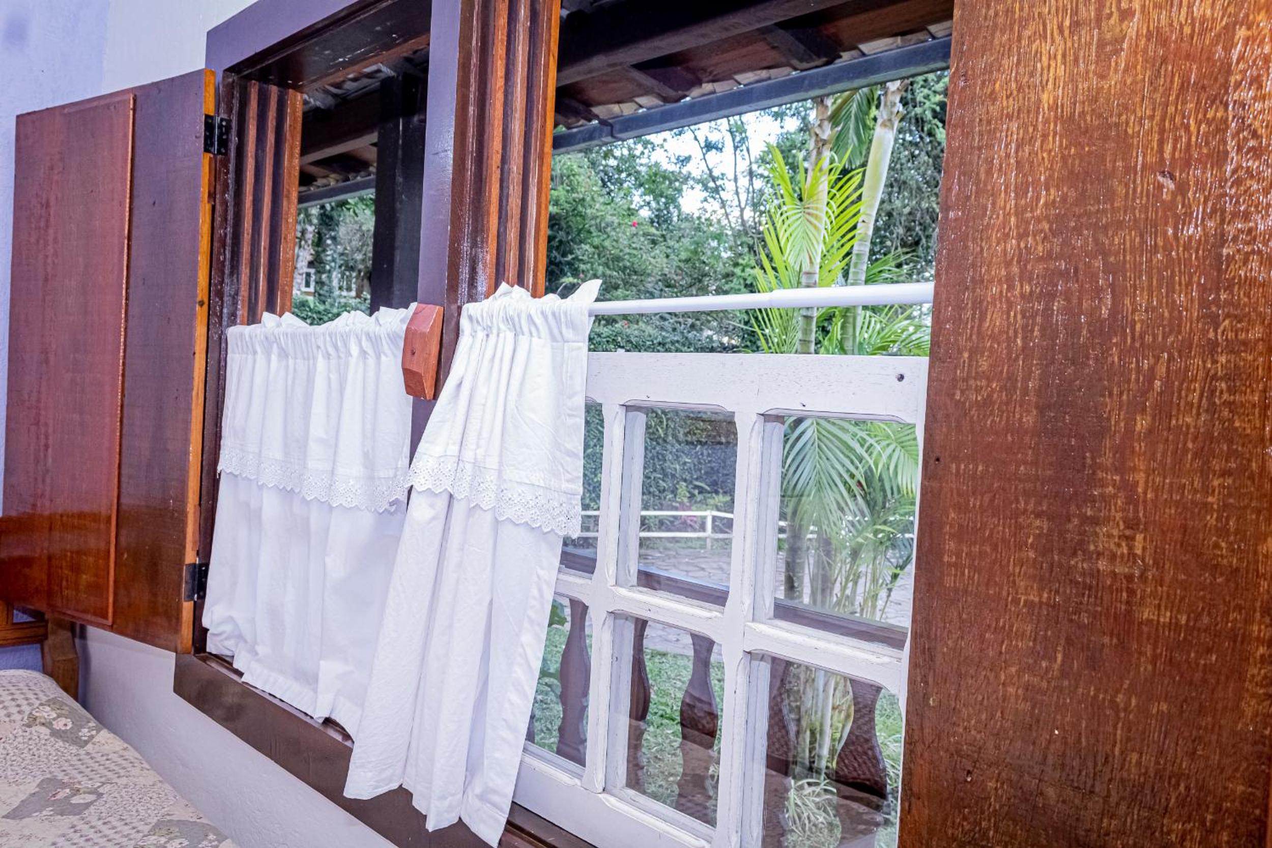 Triple Room with Garden View - Photo 12