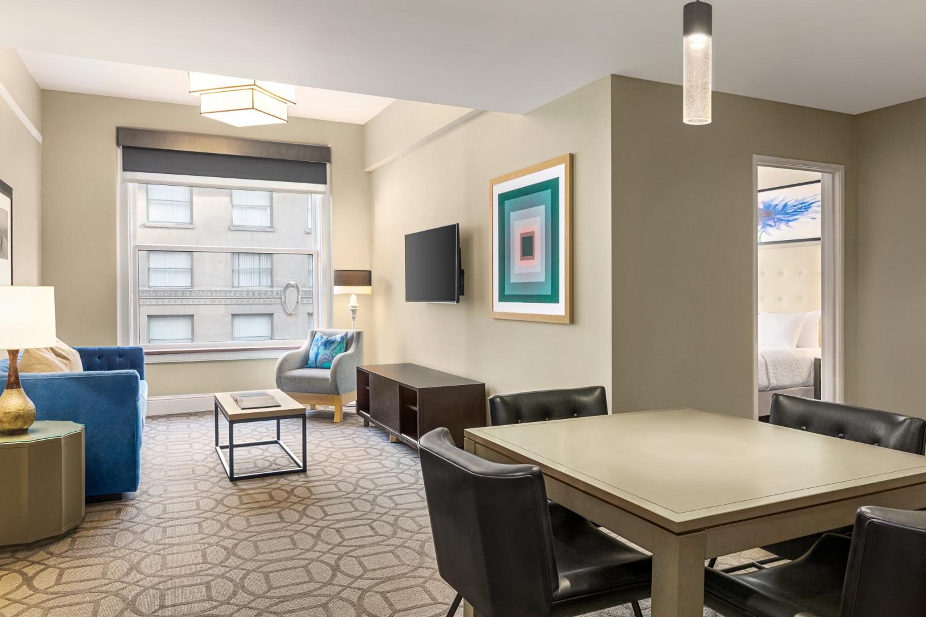 One-Bedroom Premium King Suite - Photo 1
