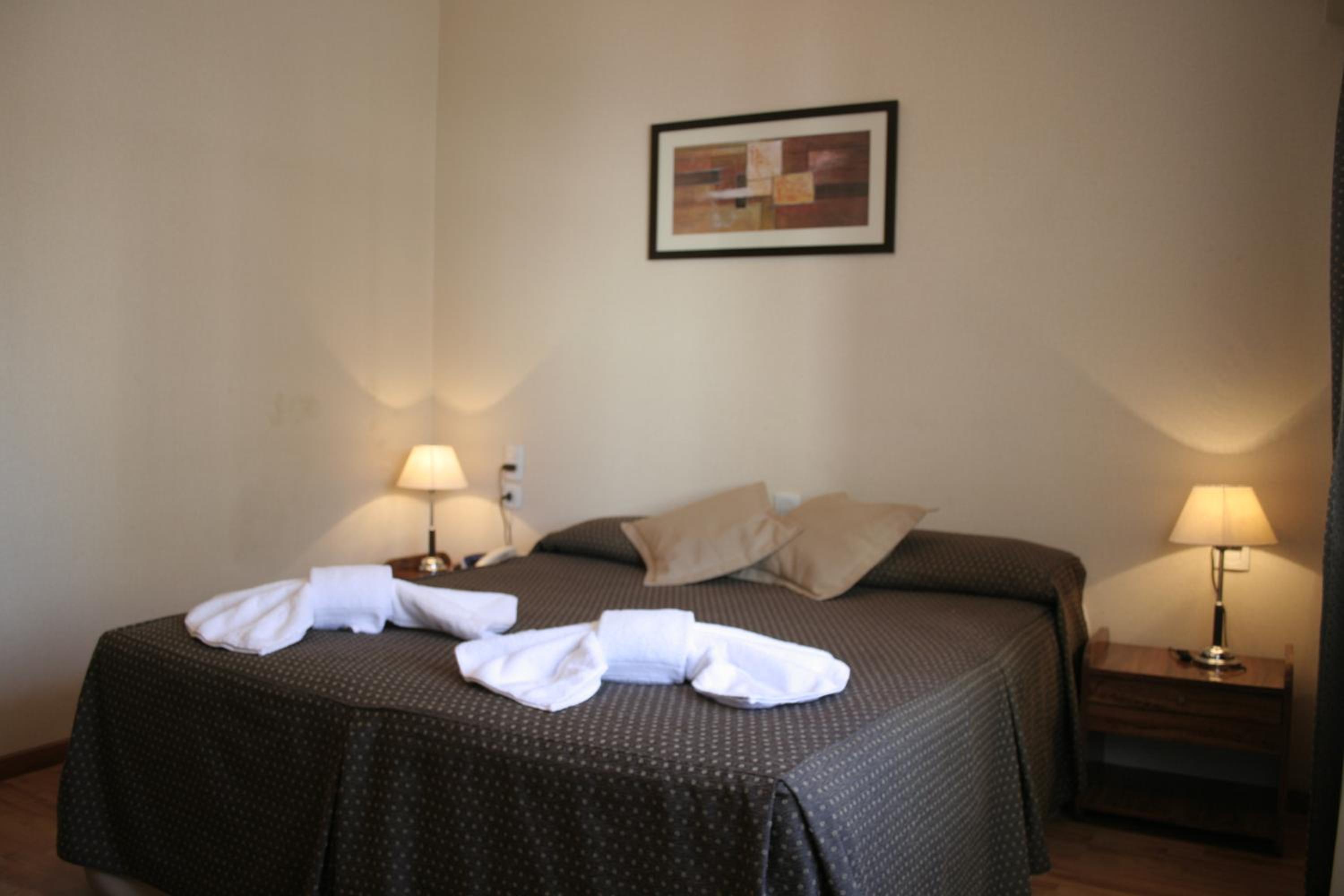 Standard Double Room photo 3