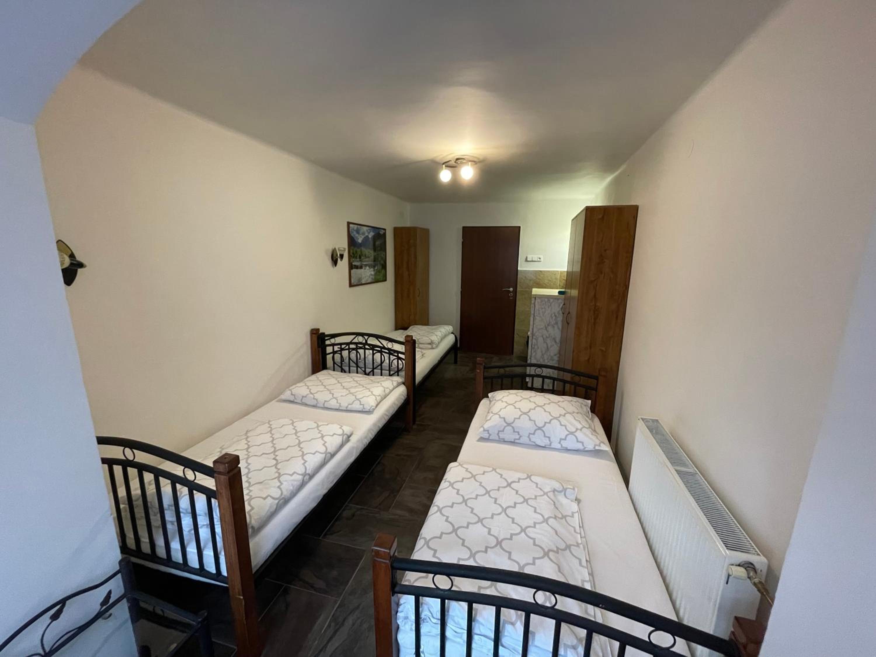 Classic Quadruple Room - Photo 1
