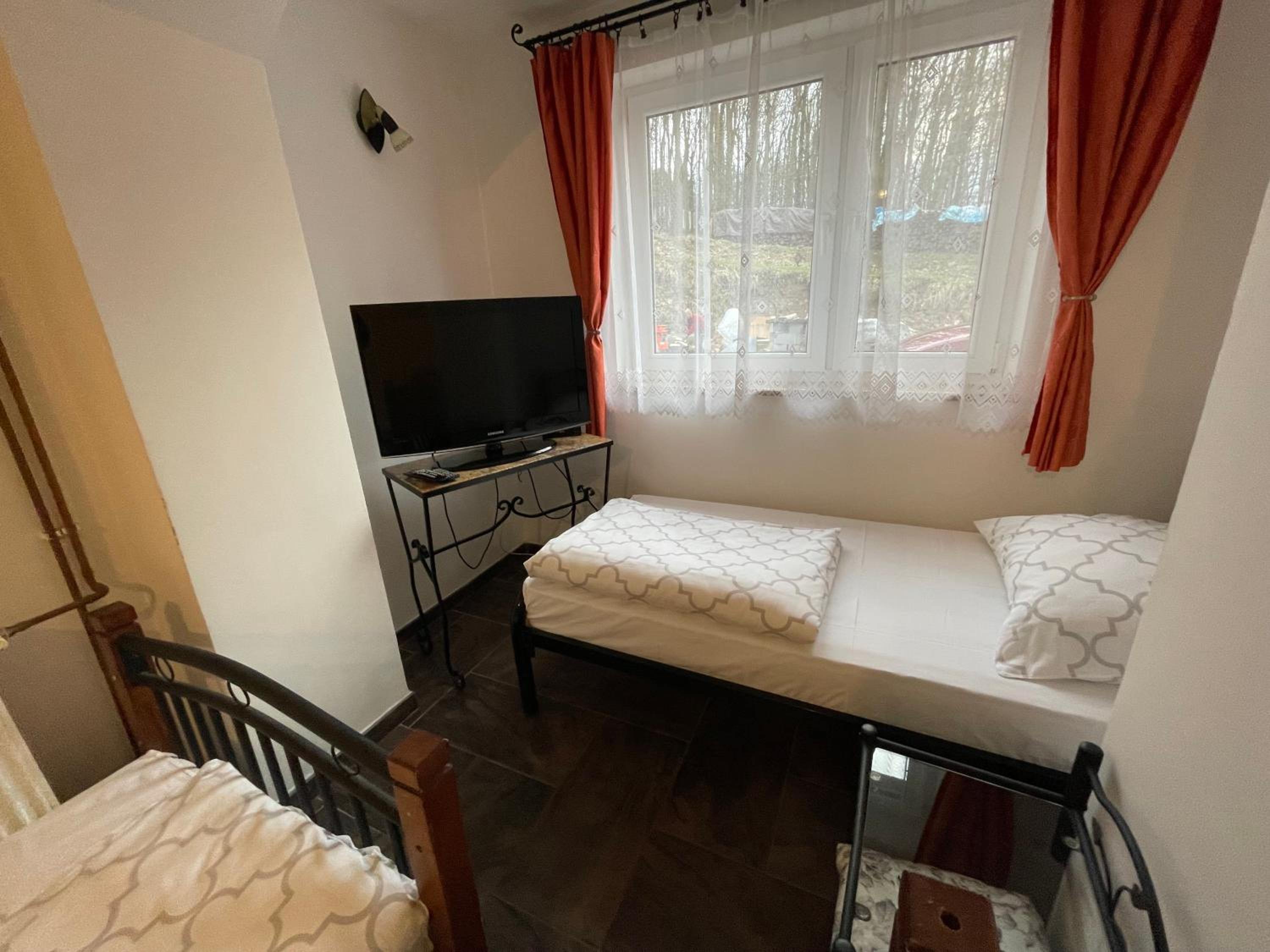 Classic Quadruple Room - Photo 2