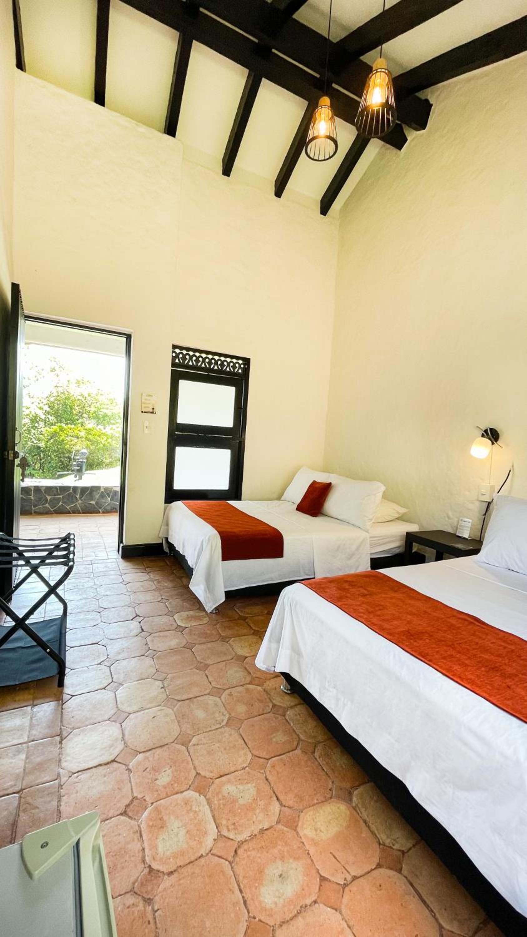 Double or Twin Room photo 3