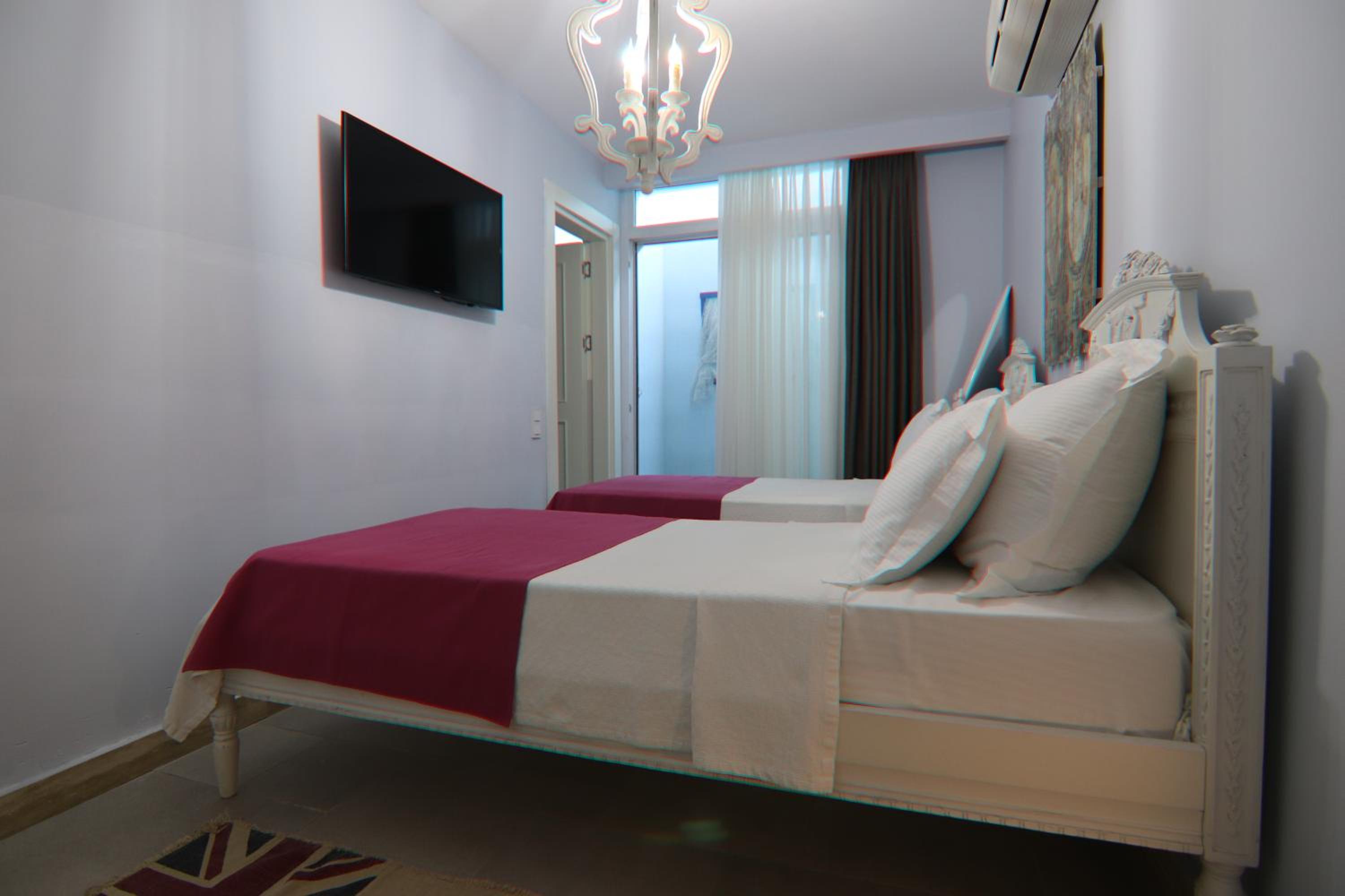 Economy Twin Room