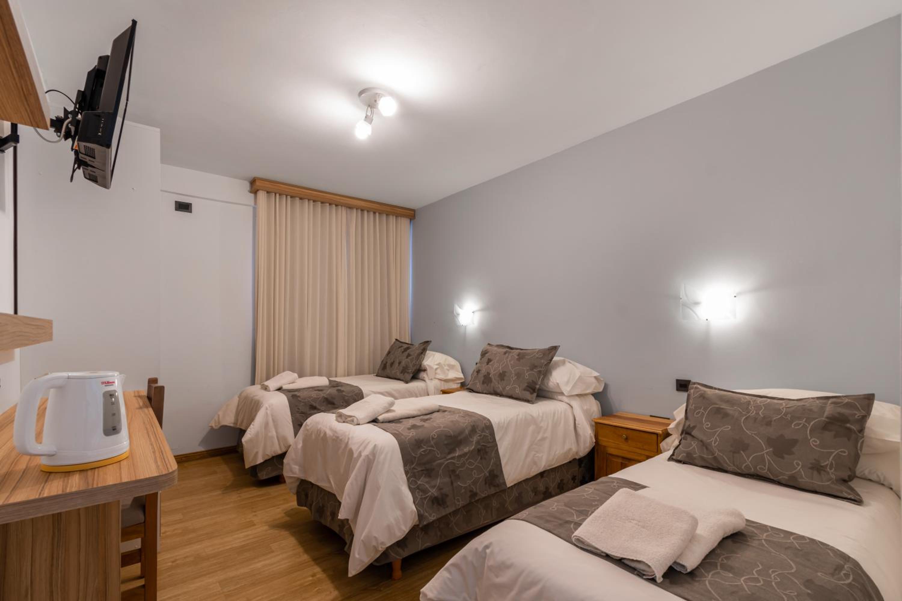 Standard Triple Room photo 2
