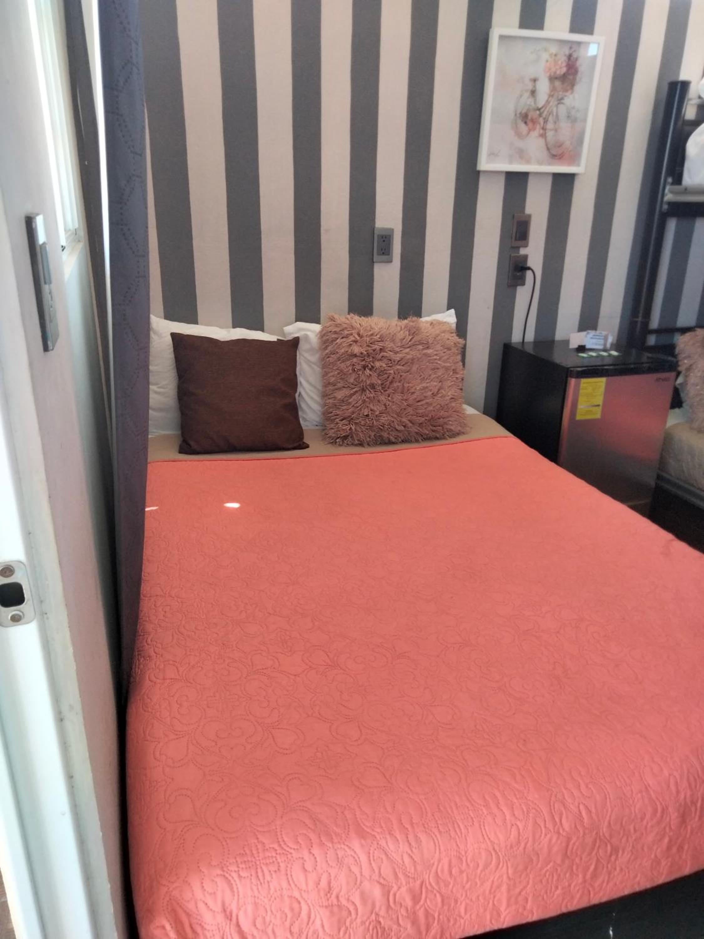 Standard Double Room photo 2