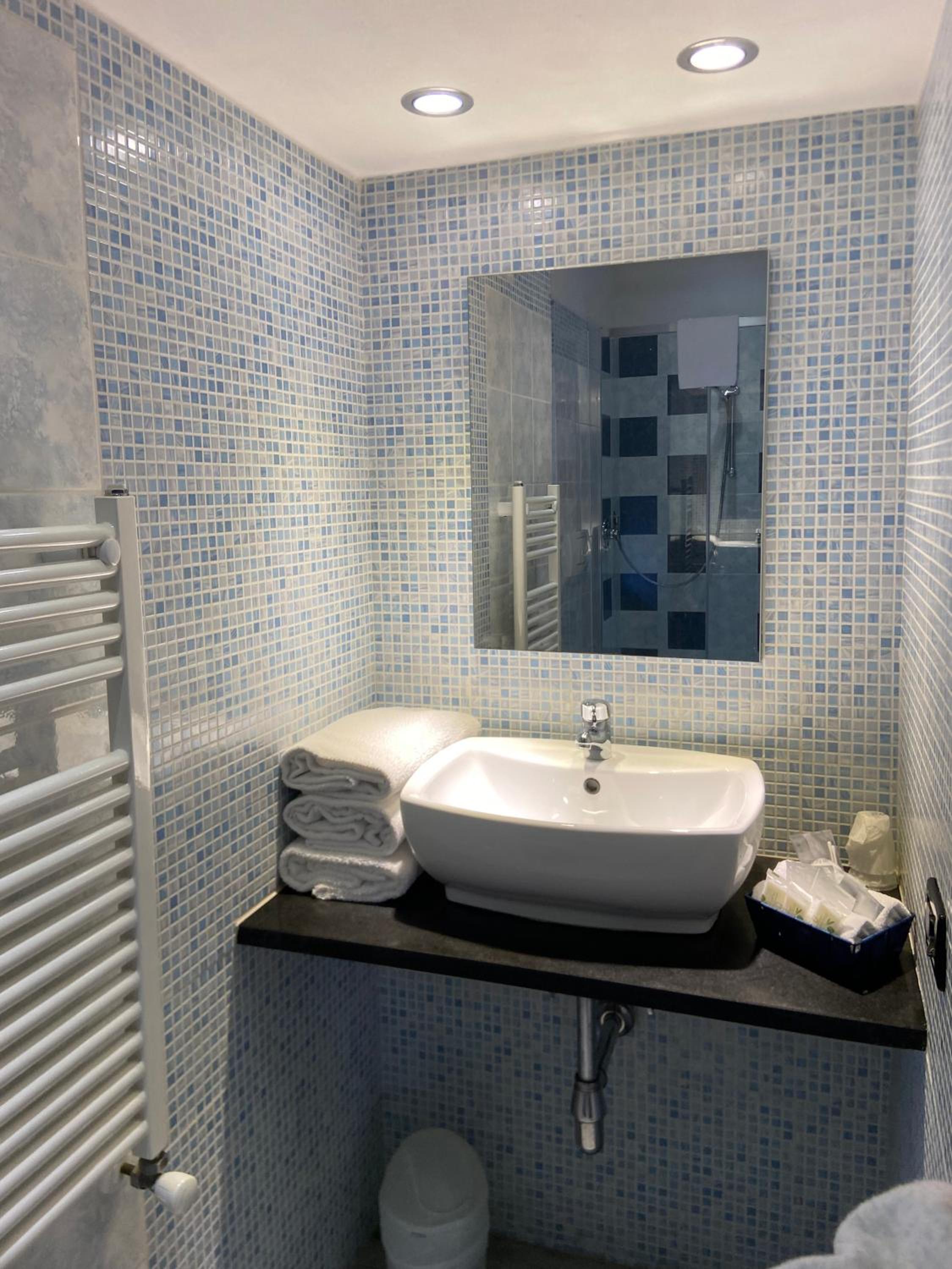 Triple Room - Photo 4