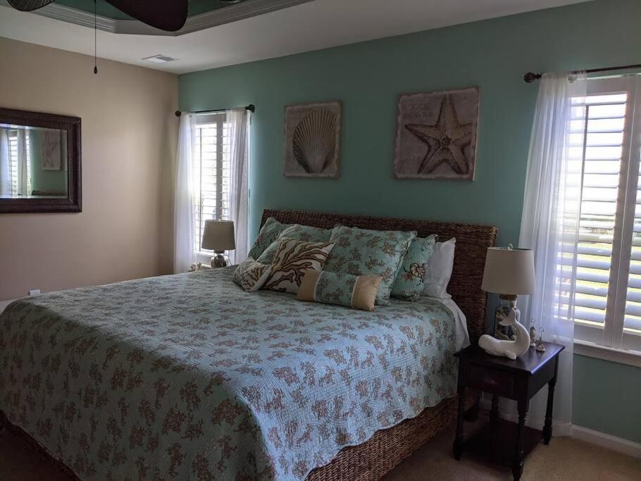 Four-Bedroom House photo 1