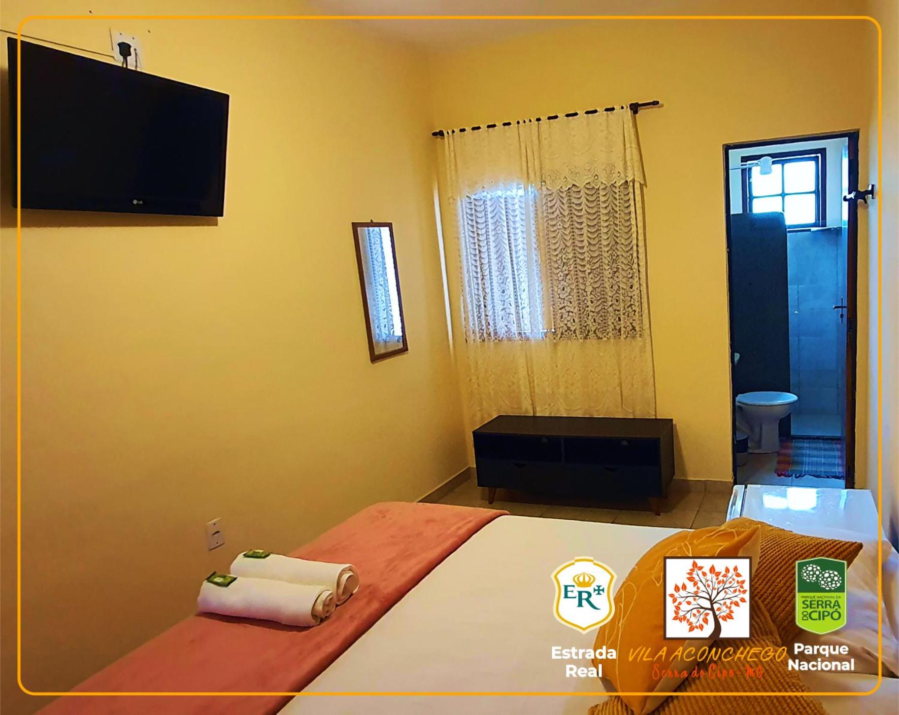 Double Room with Private Bathroom photo 3