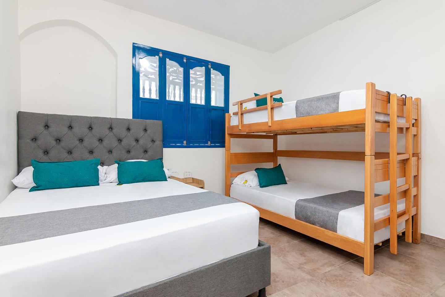 Classic Triple Room photo 2
