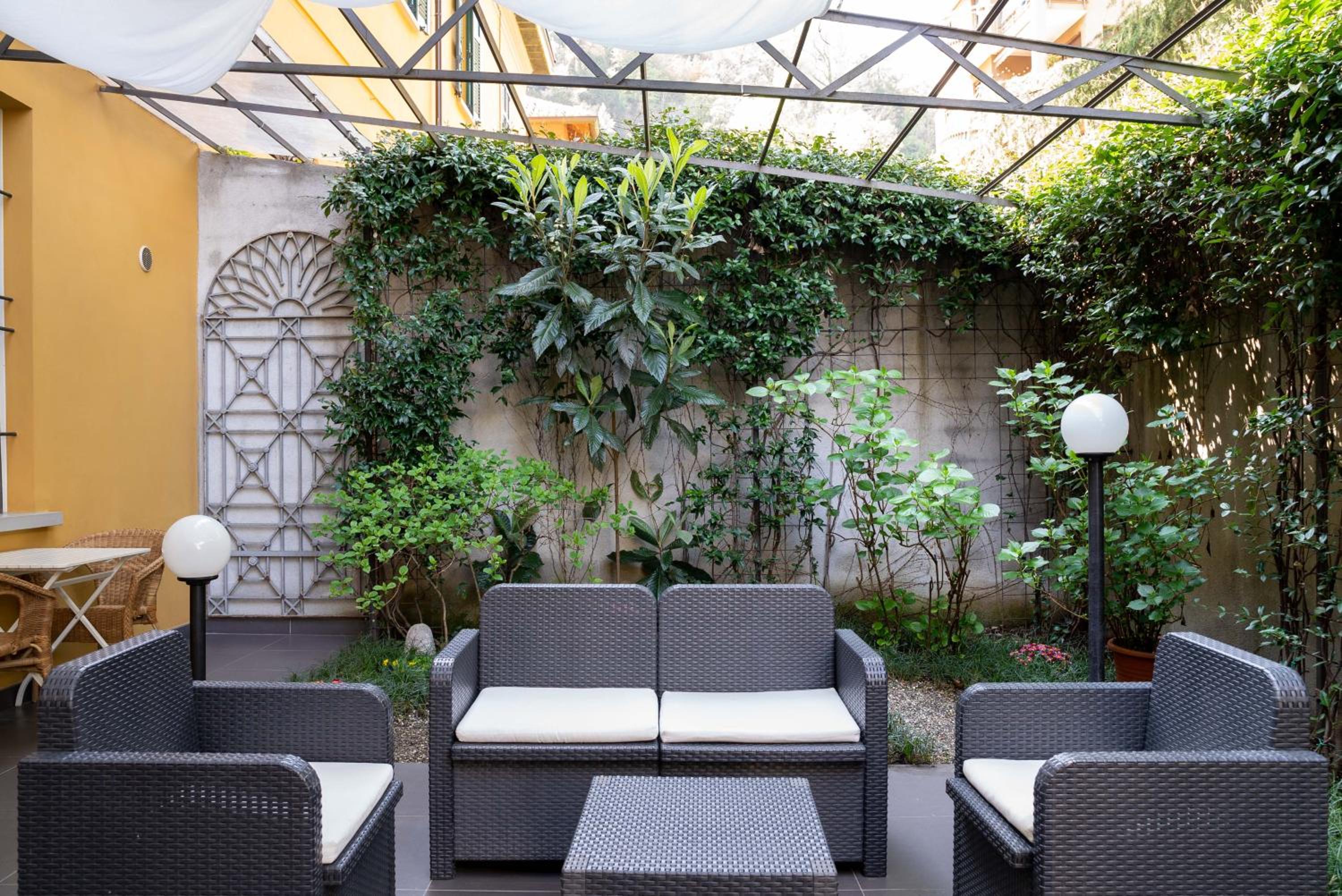 Apartment with Garden View photo 3