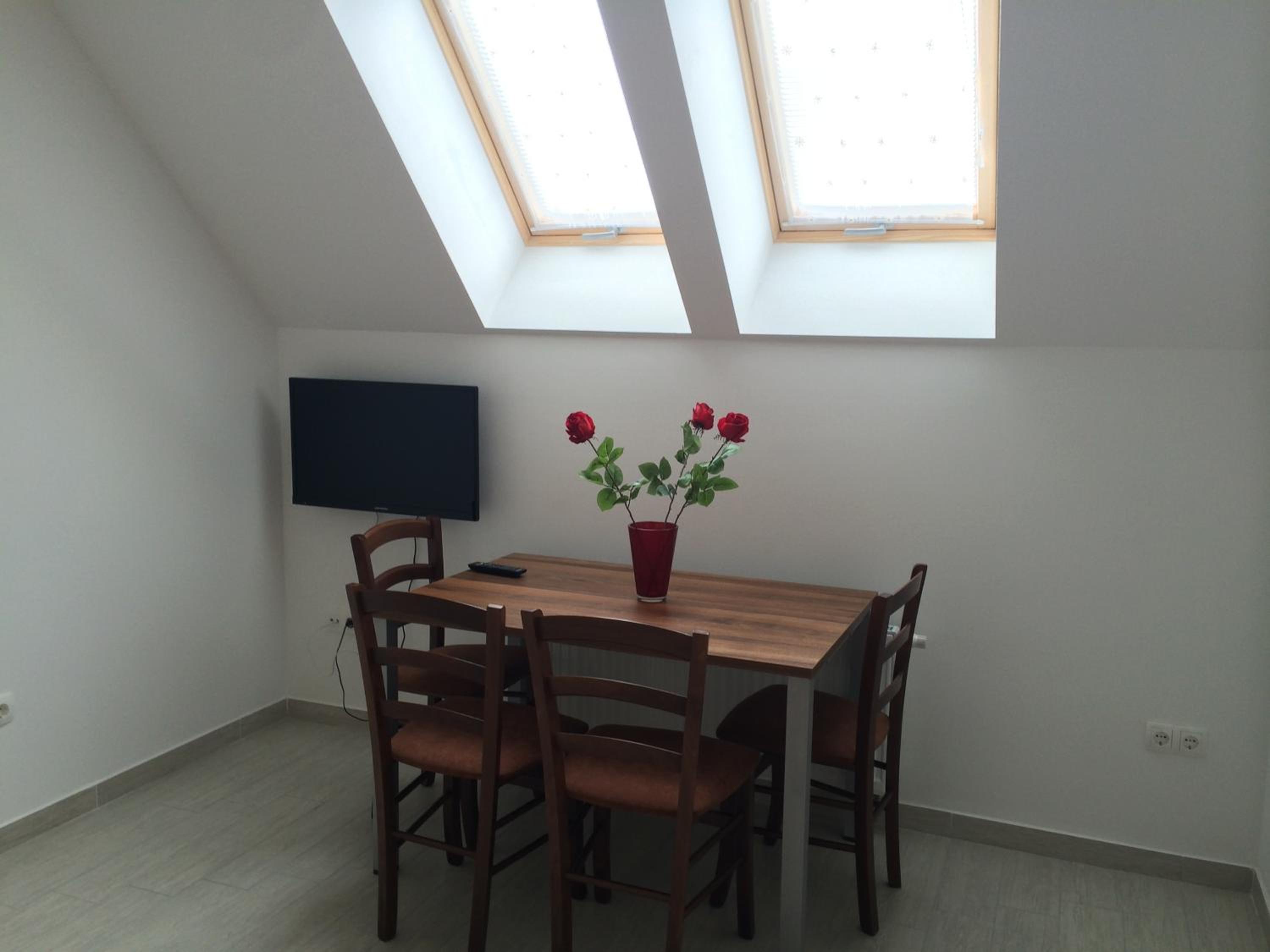 Apartment - Photo 6