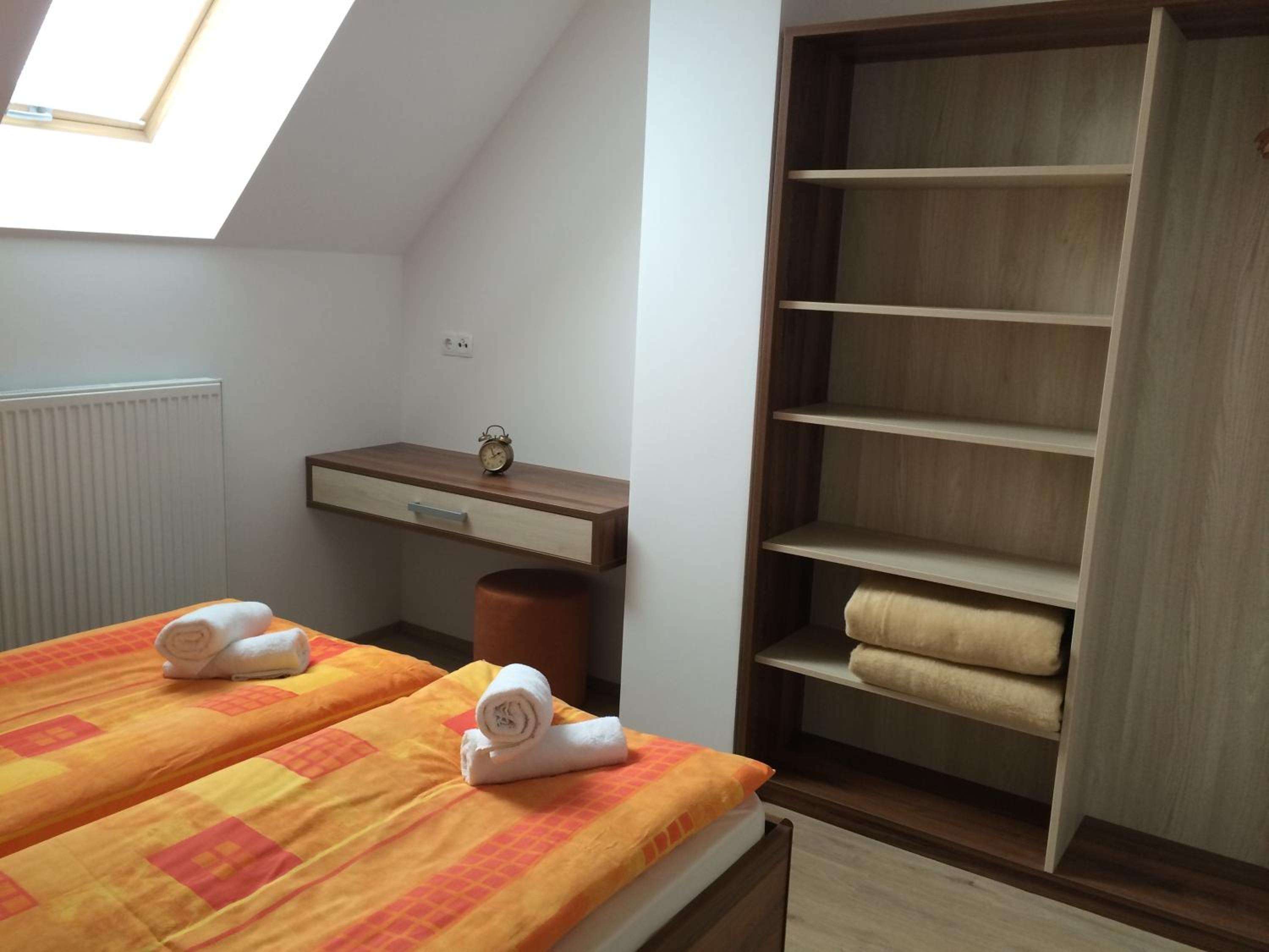 Apartment - Photo 9