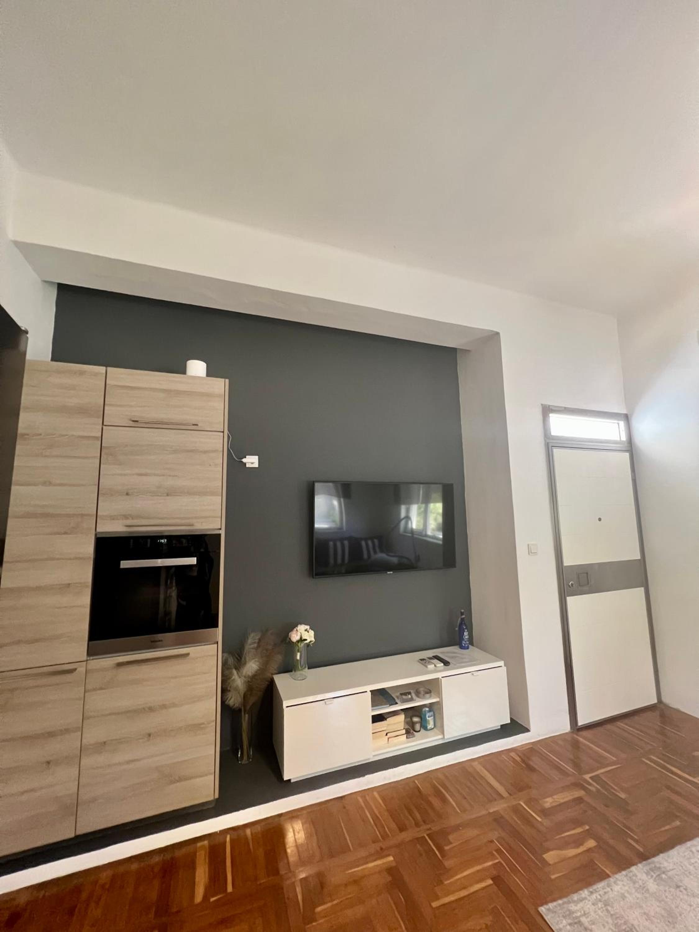 Superior Apartment photo 1
