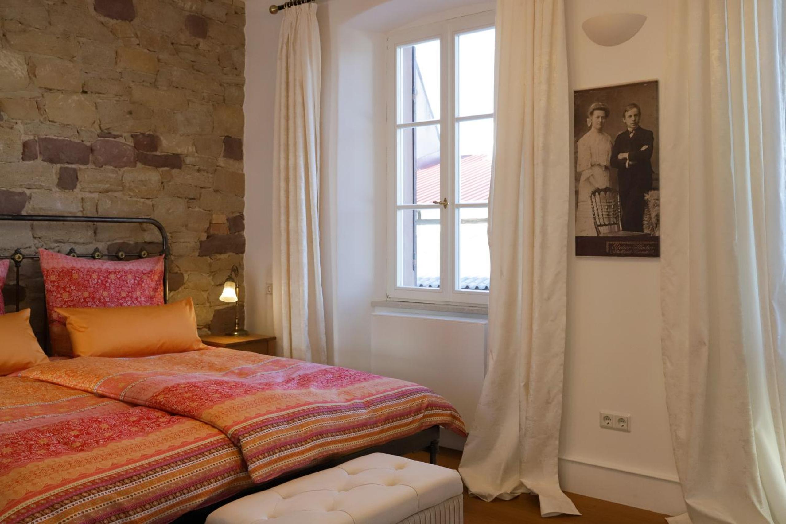 Deluxe King Room photo 2