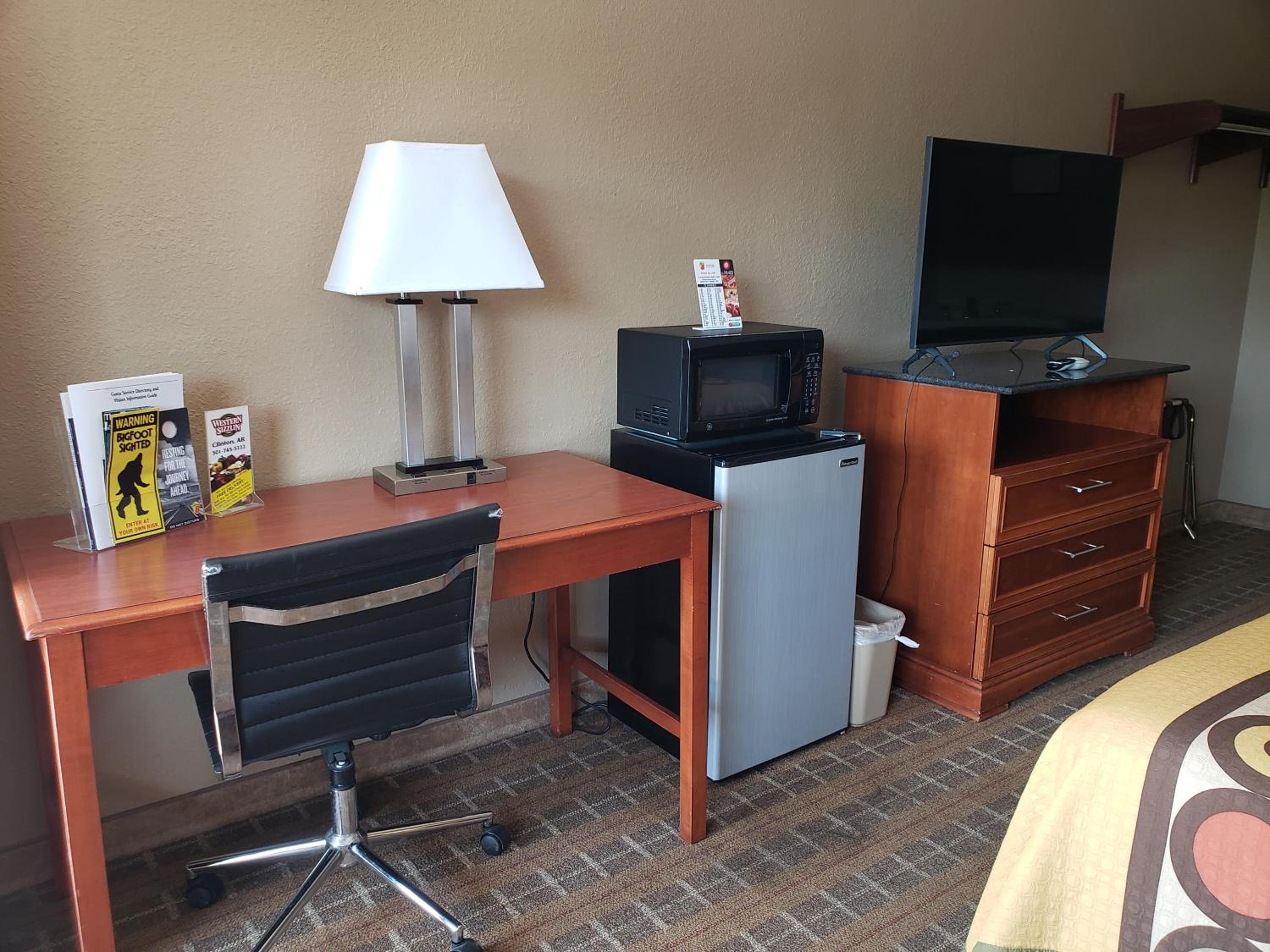 King Studio Suite - Non-Smoking photo 2