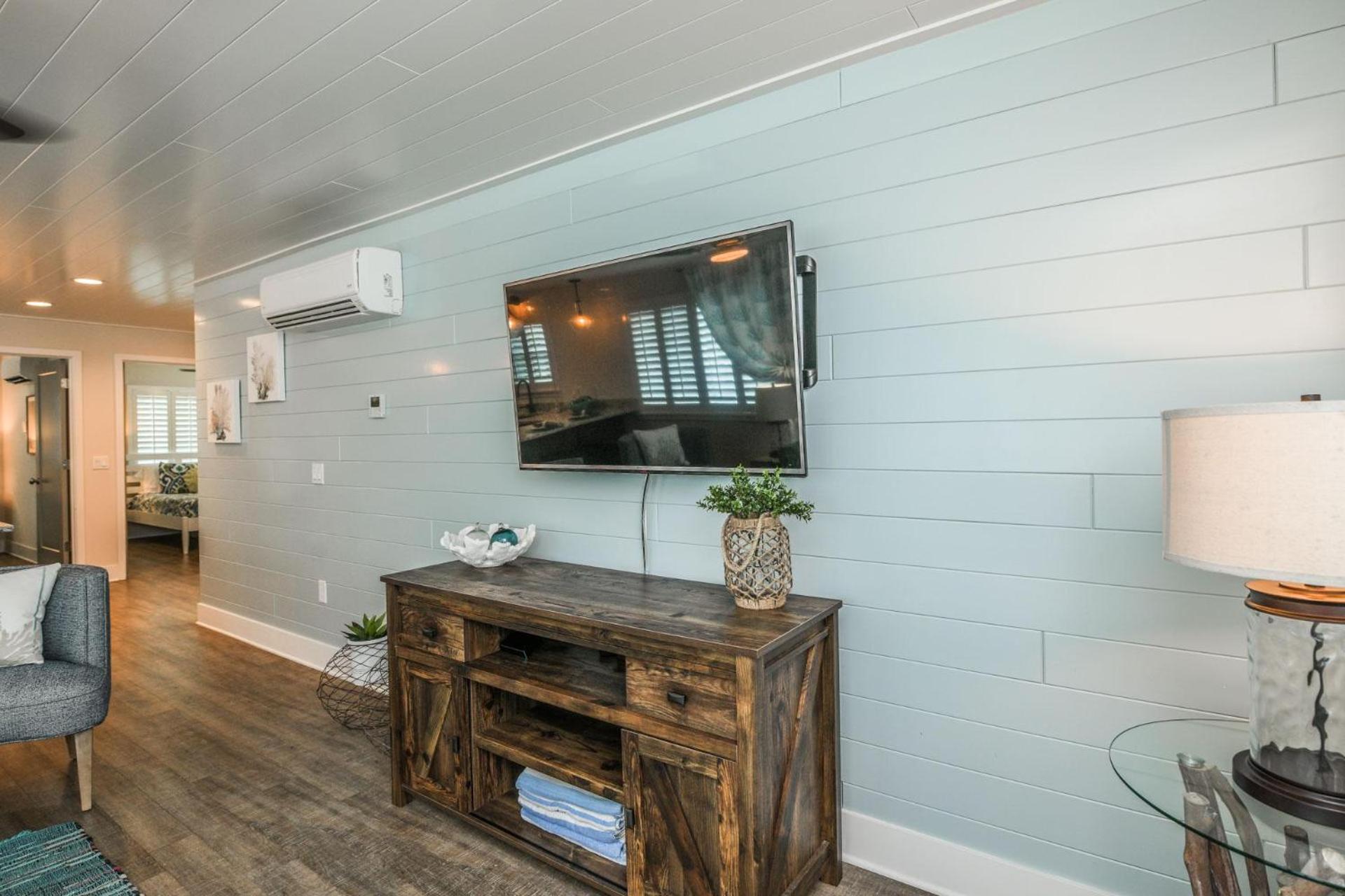 Three-Bedroom Holiday Home  photo 2