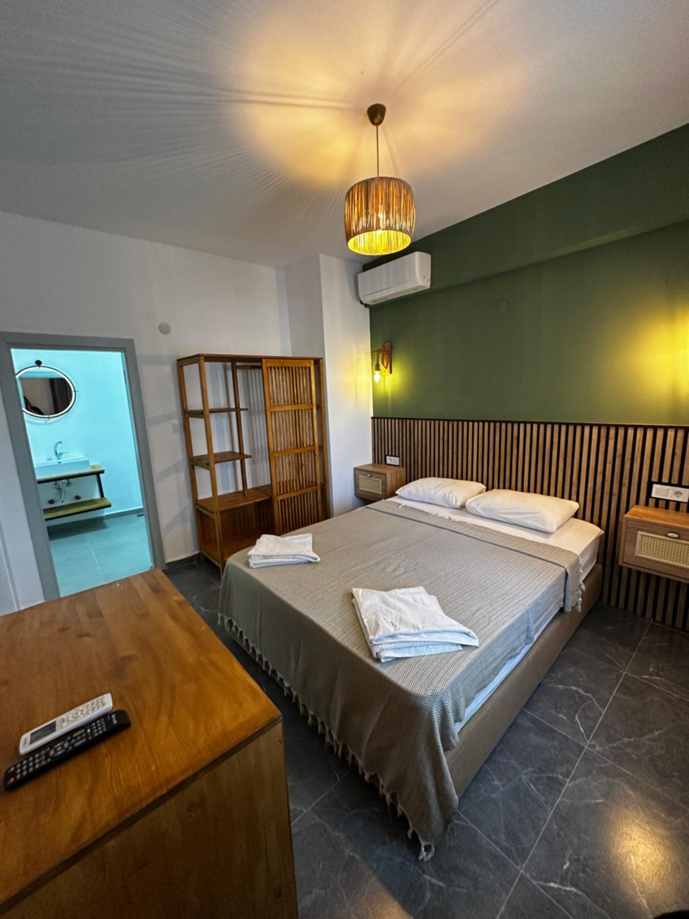 Double Room - Photo 1