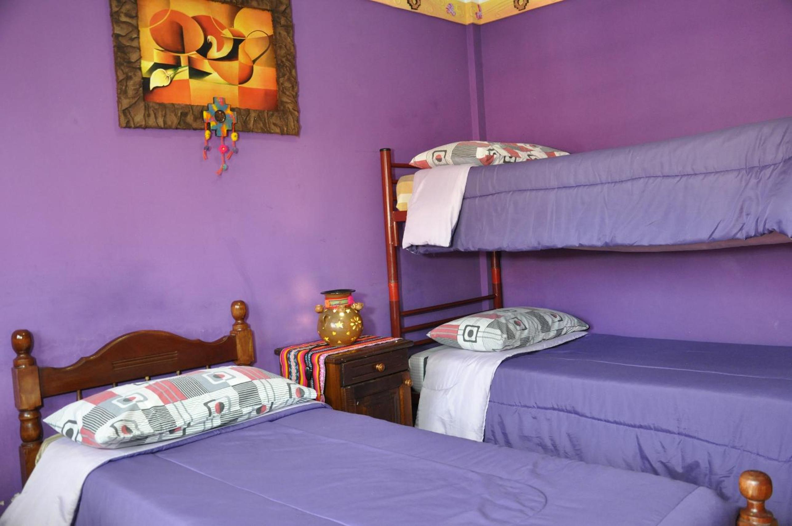 Triple Room with Shared Bathroom photo 2