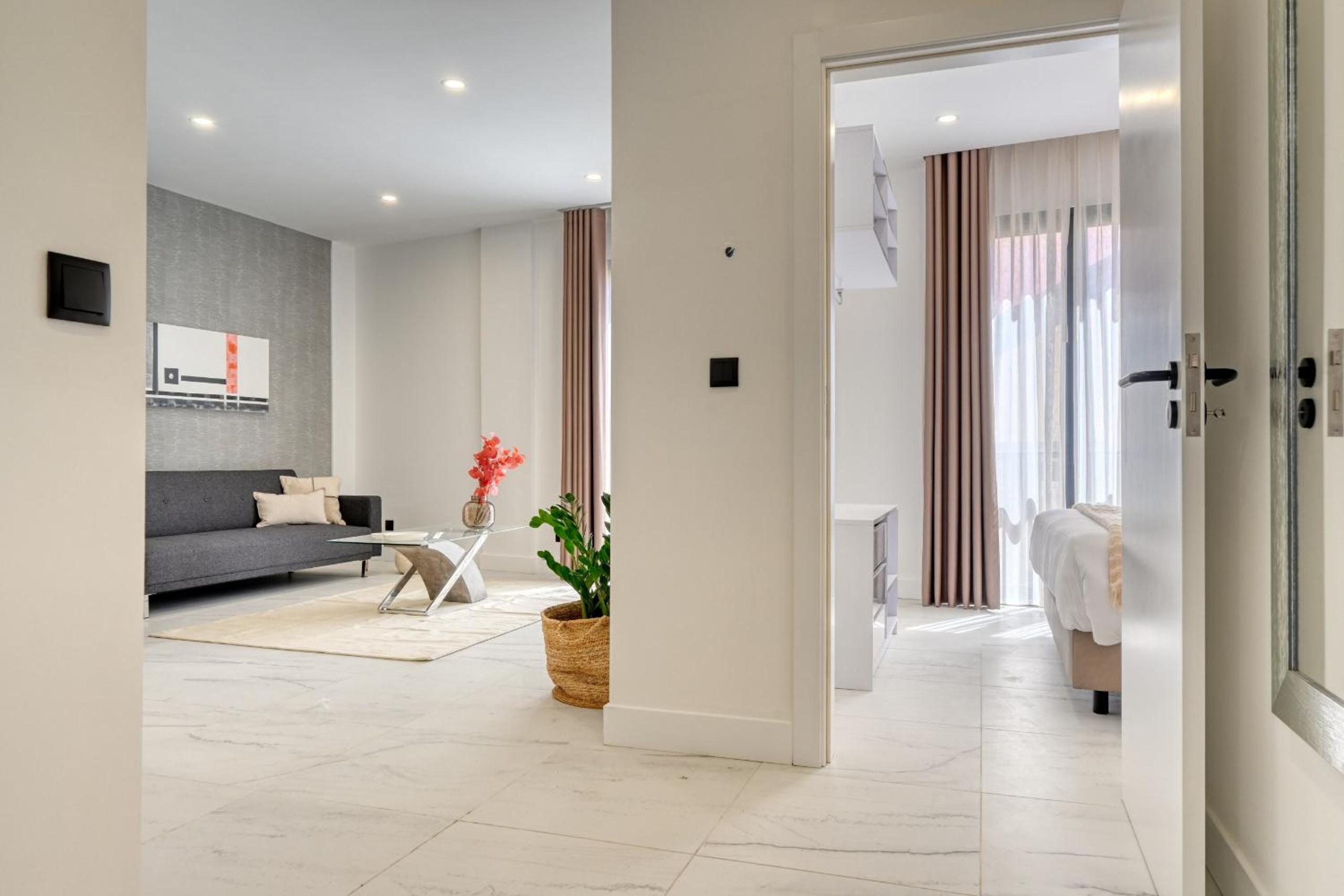 Apartment - Photo 6