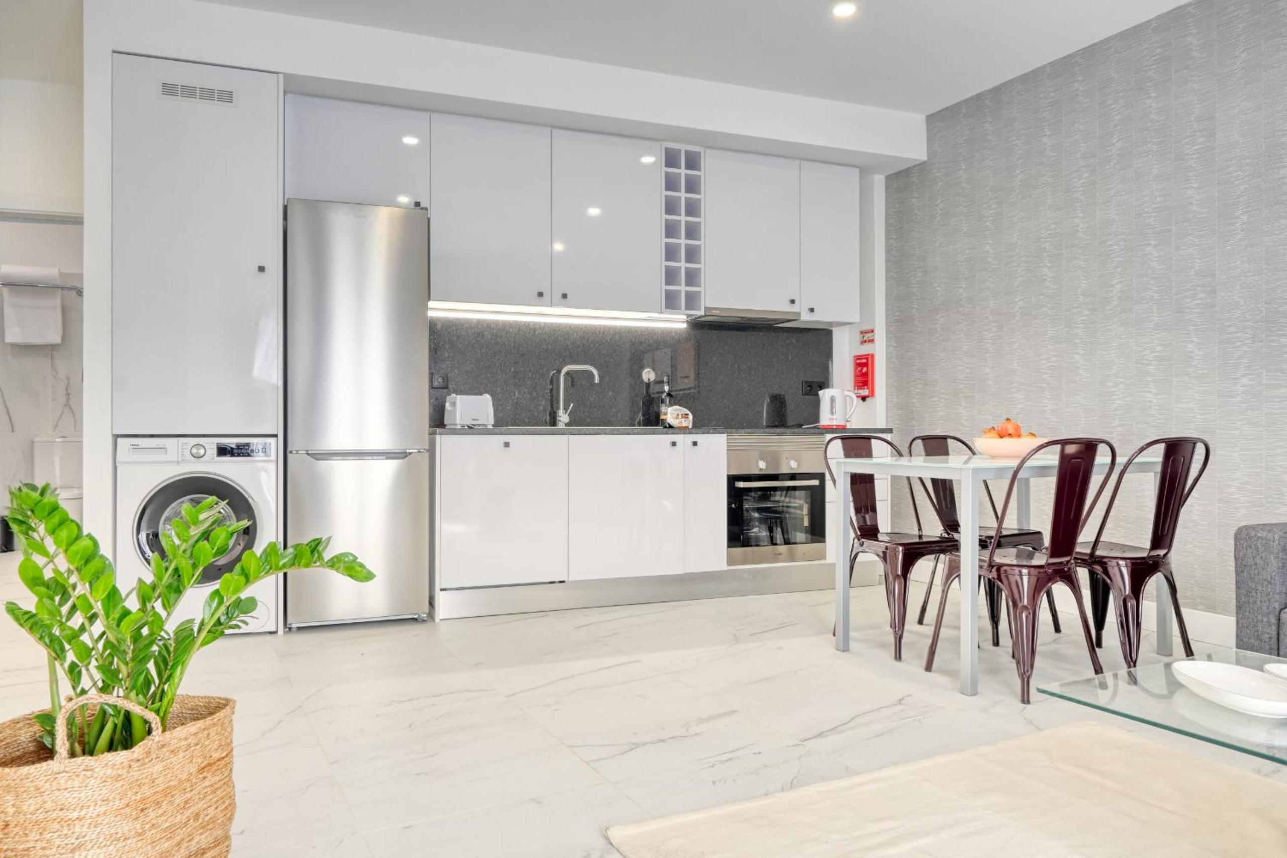 Apartment - Photo 15