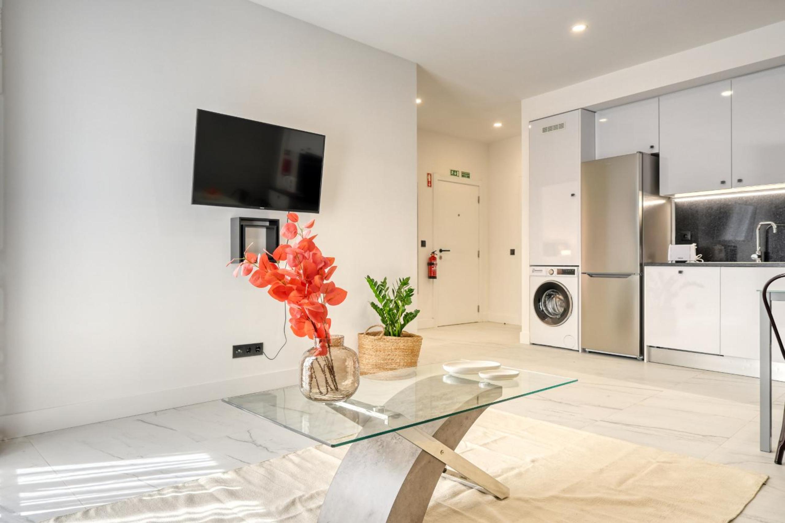 Apartment - Photo 19