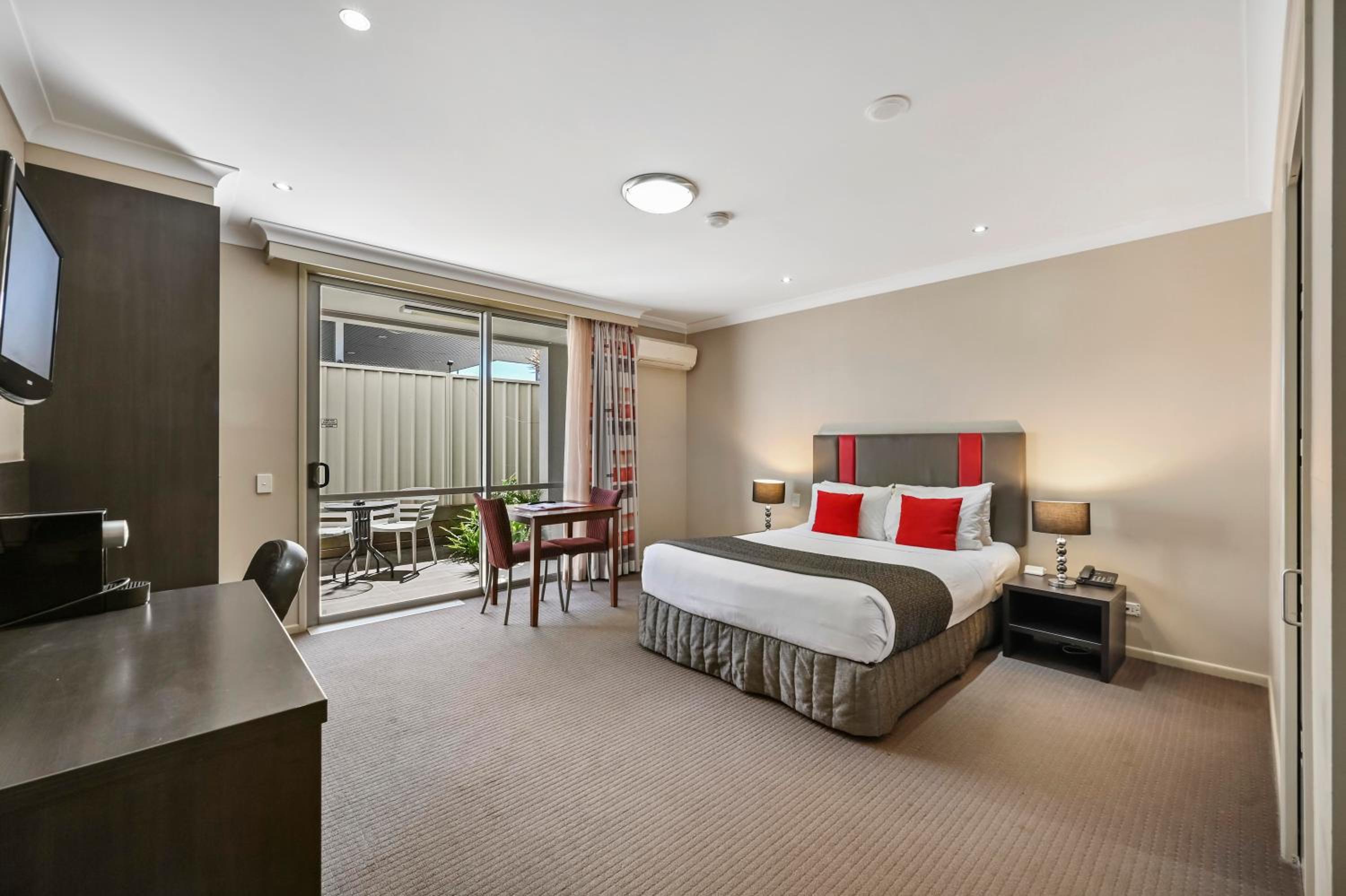 Superior Queen Room - Accessible - Photo 1