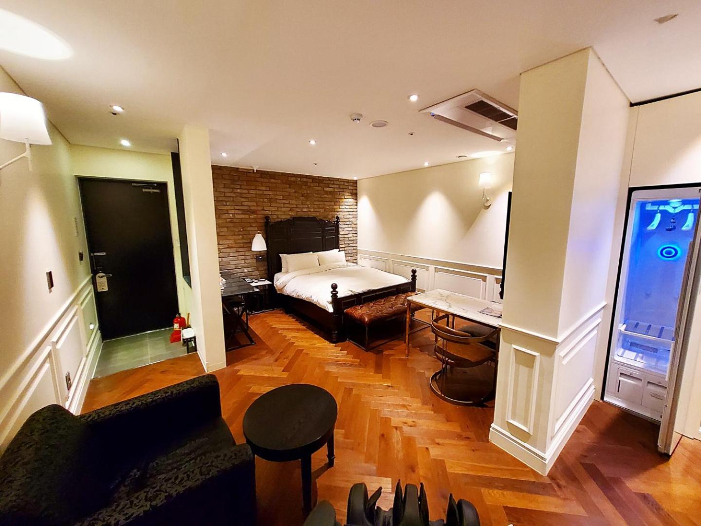 Deluxe Double Room - Photo 1