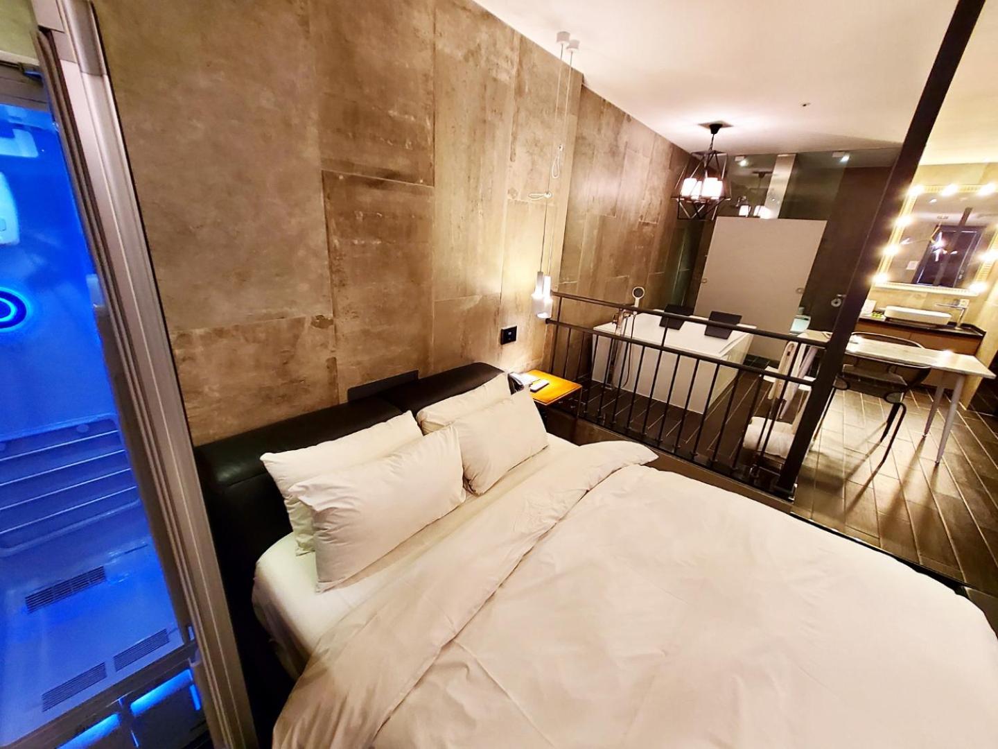 Superior Double Room - Photo 3