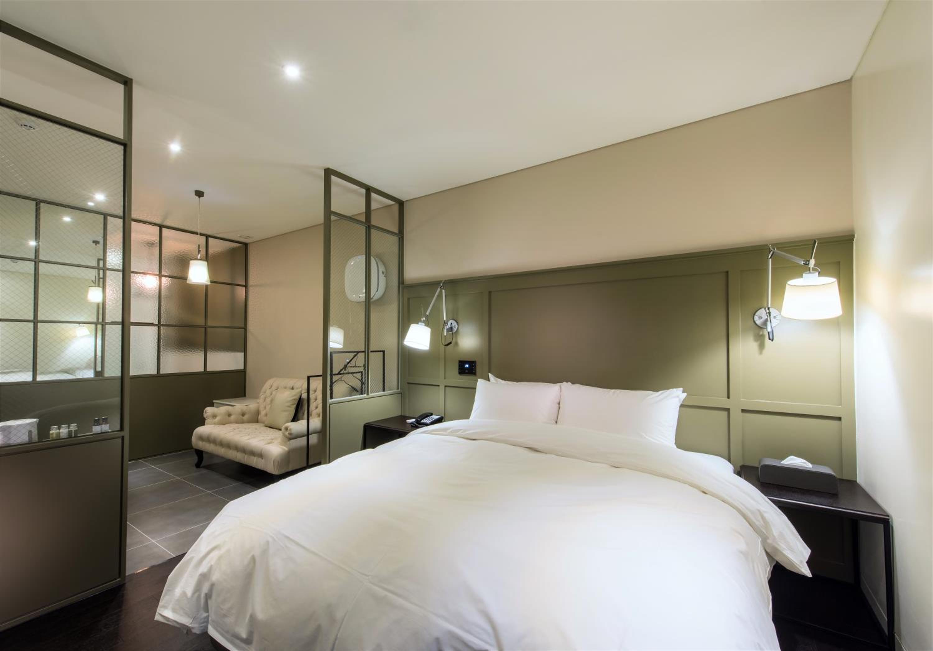 Superior Double Room - Photo 15