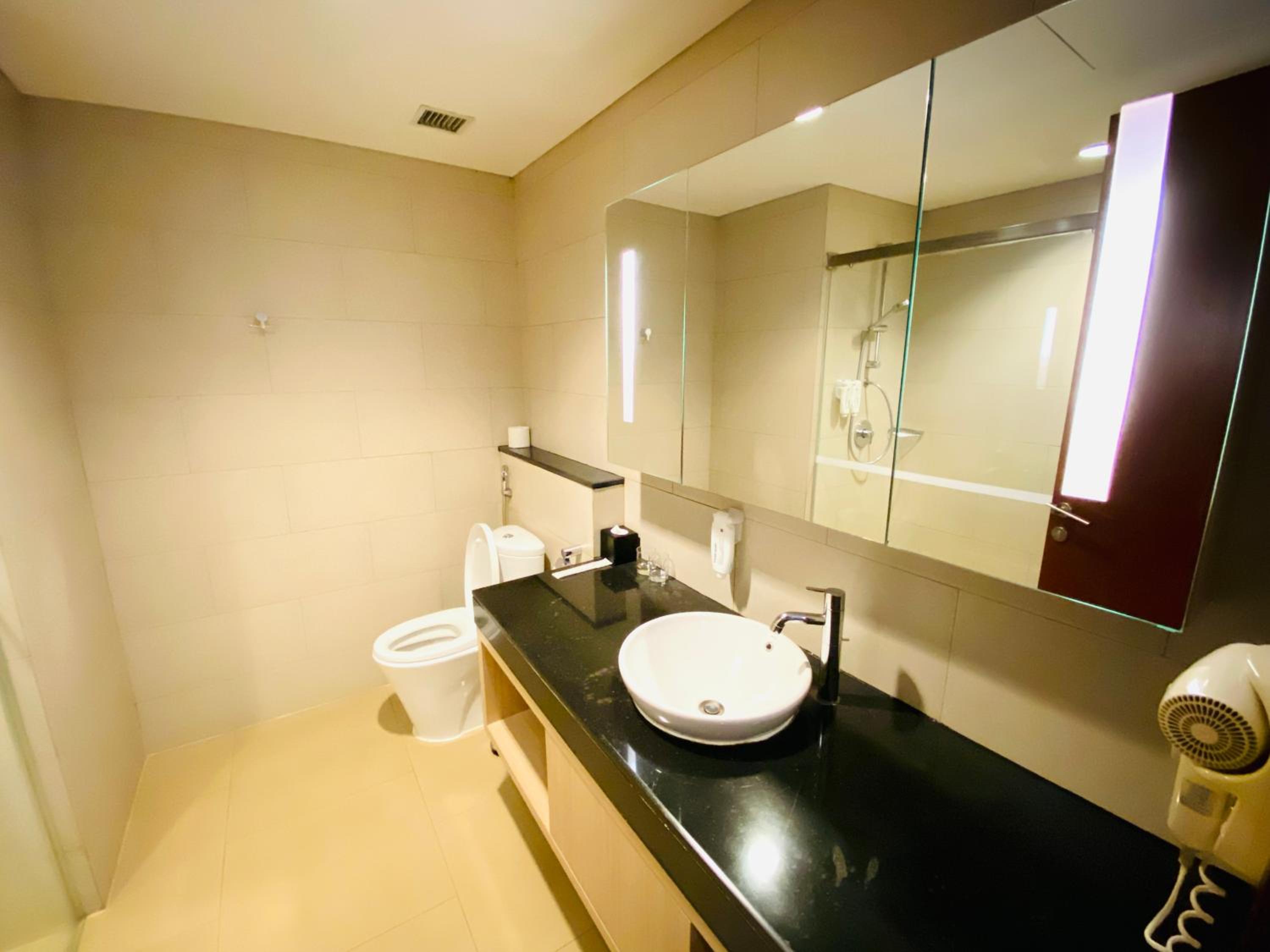 Queen Room - Photo 4