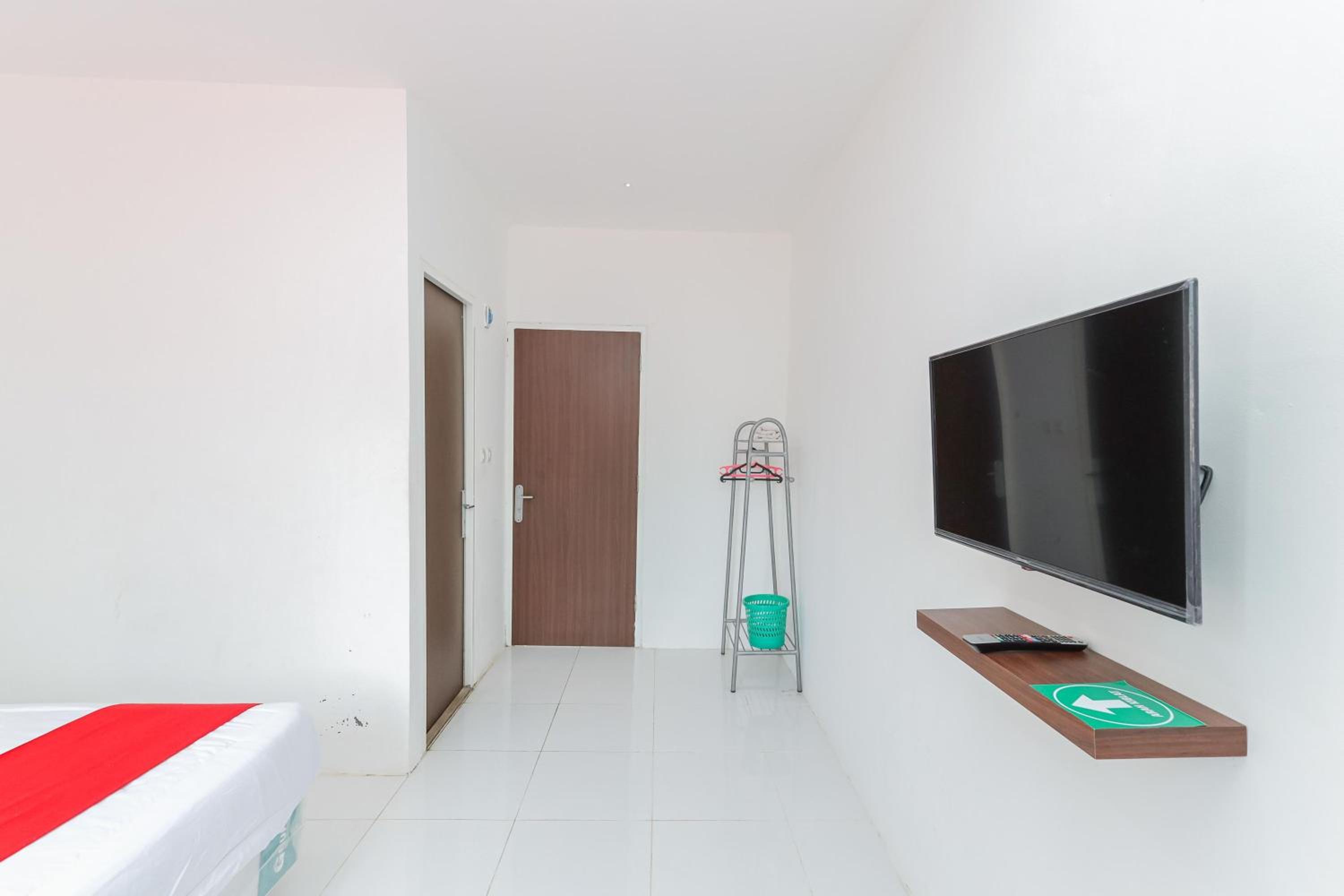 Standard Double Room - Photo 4
