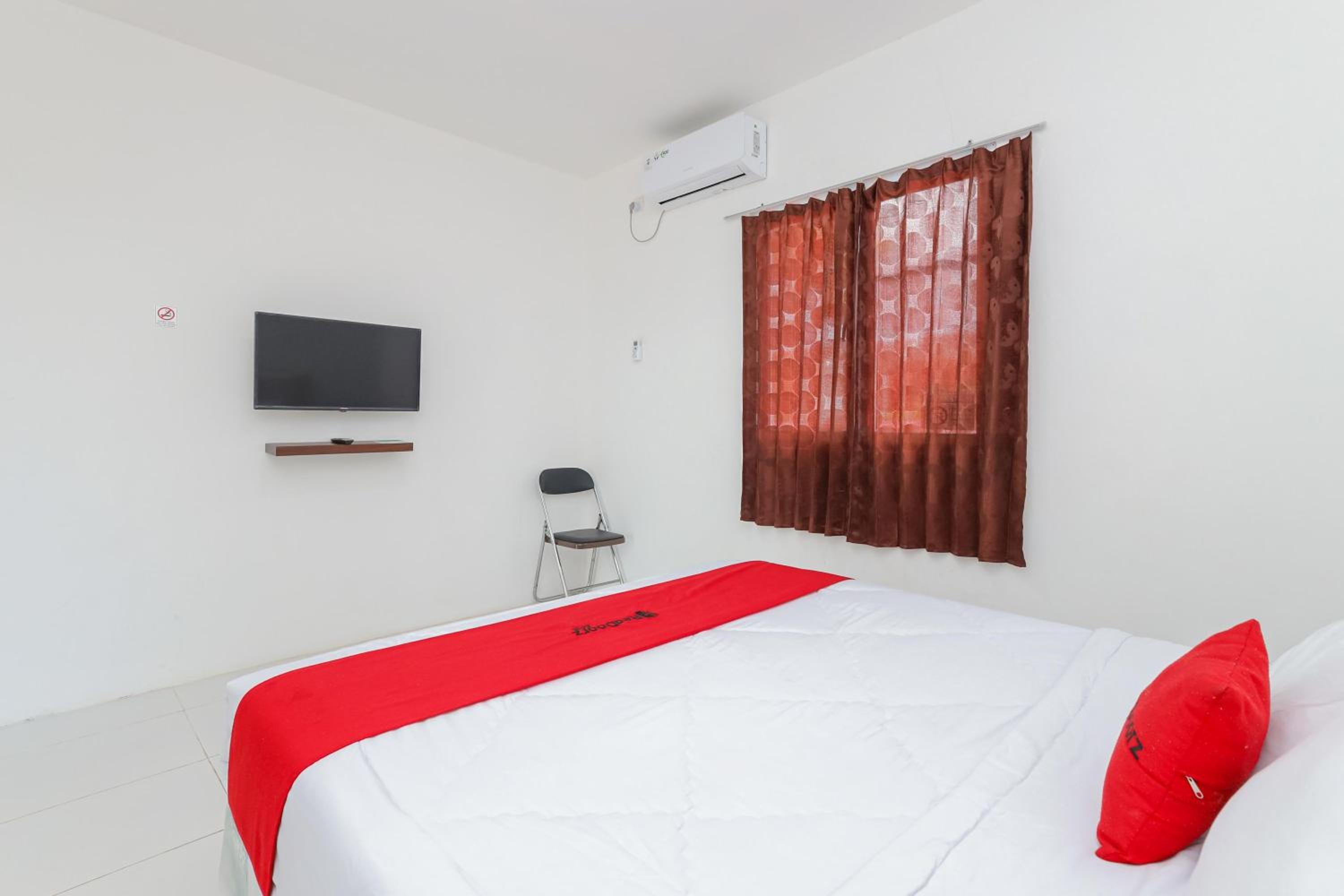 Standard Double Room - Photo 5