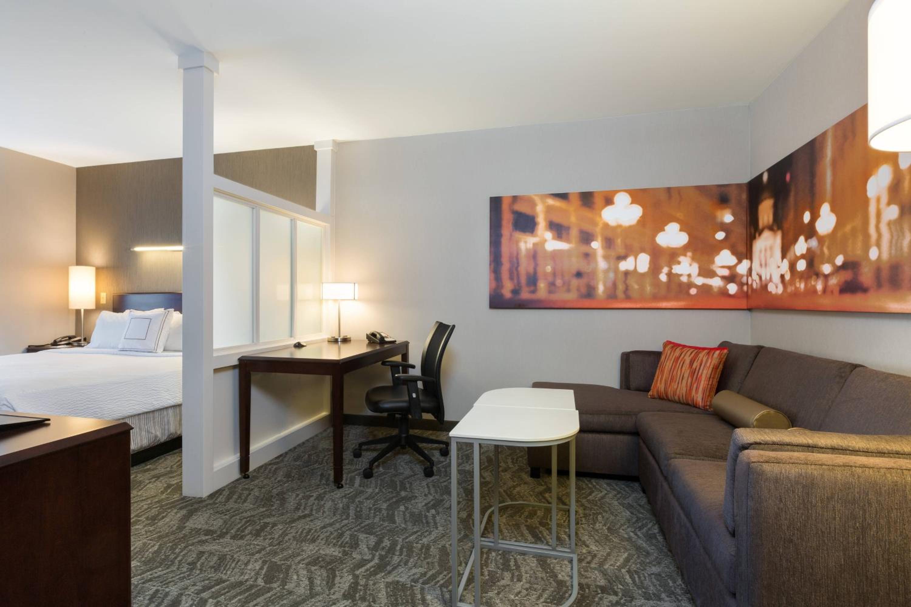 King Suite with Sofa Bed and Adapted Tub - Mobility and Hearing Accessible - Photo 6