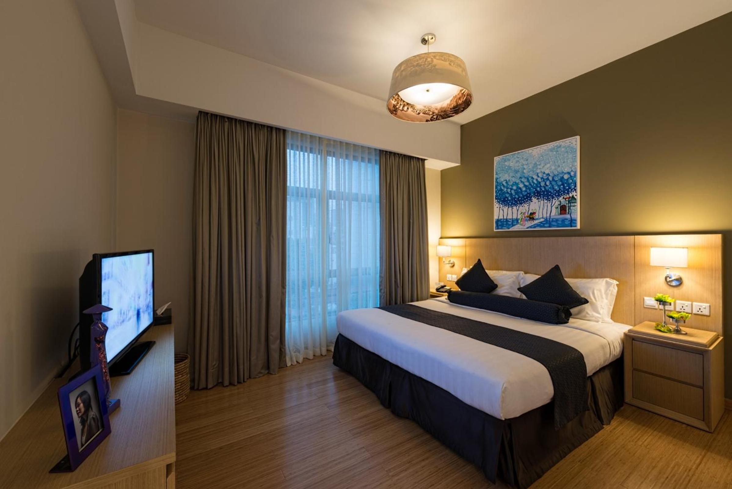 Three-Bedroom Executive Suite Apartment (6 adults)