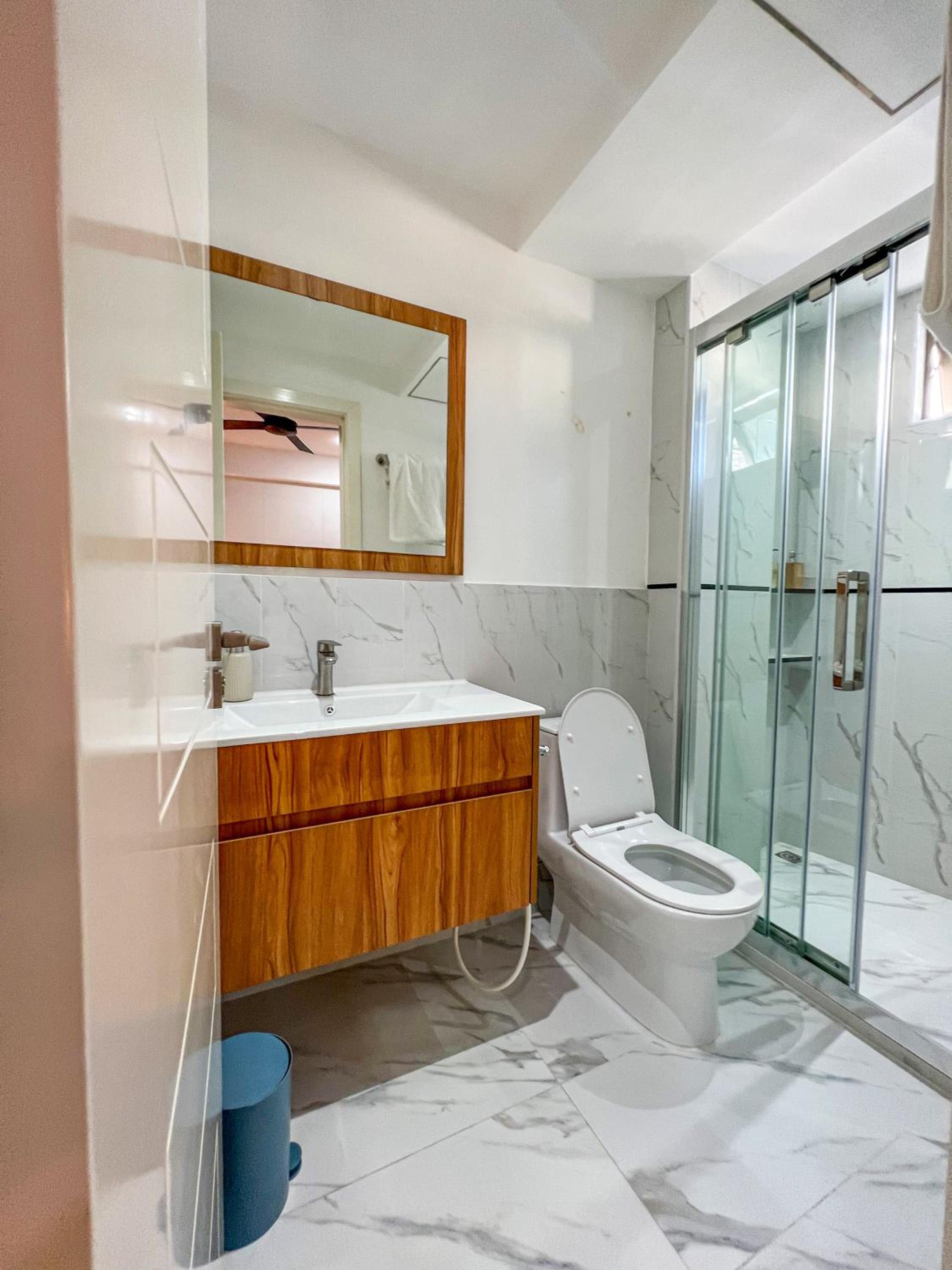 Deluxe Double Room - Photo 14