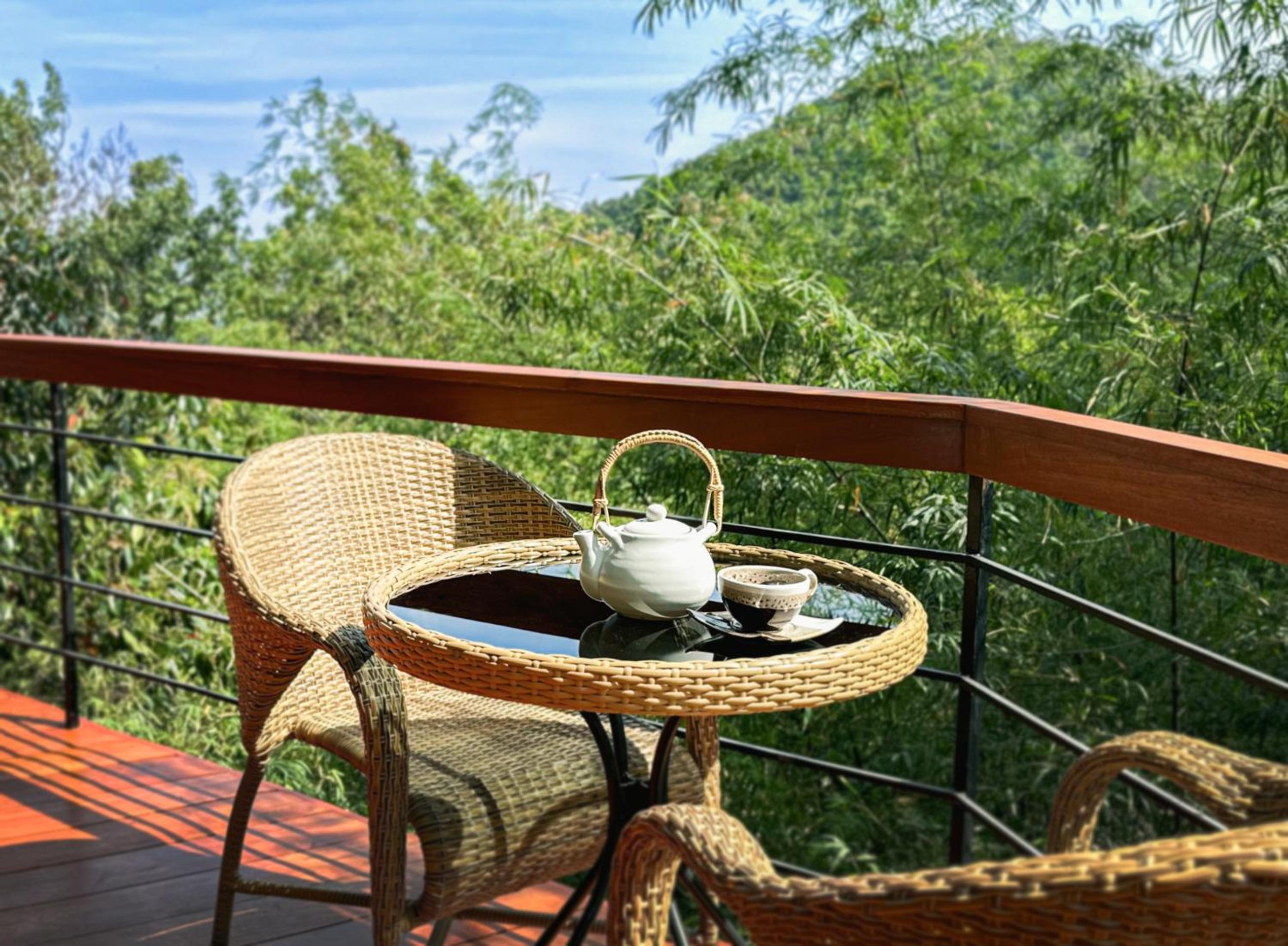 Premium Pool Villa with Ocean View photo 3