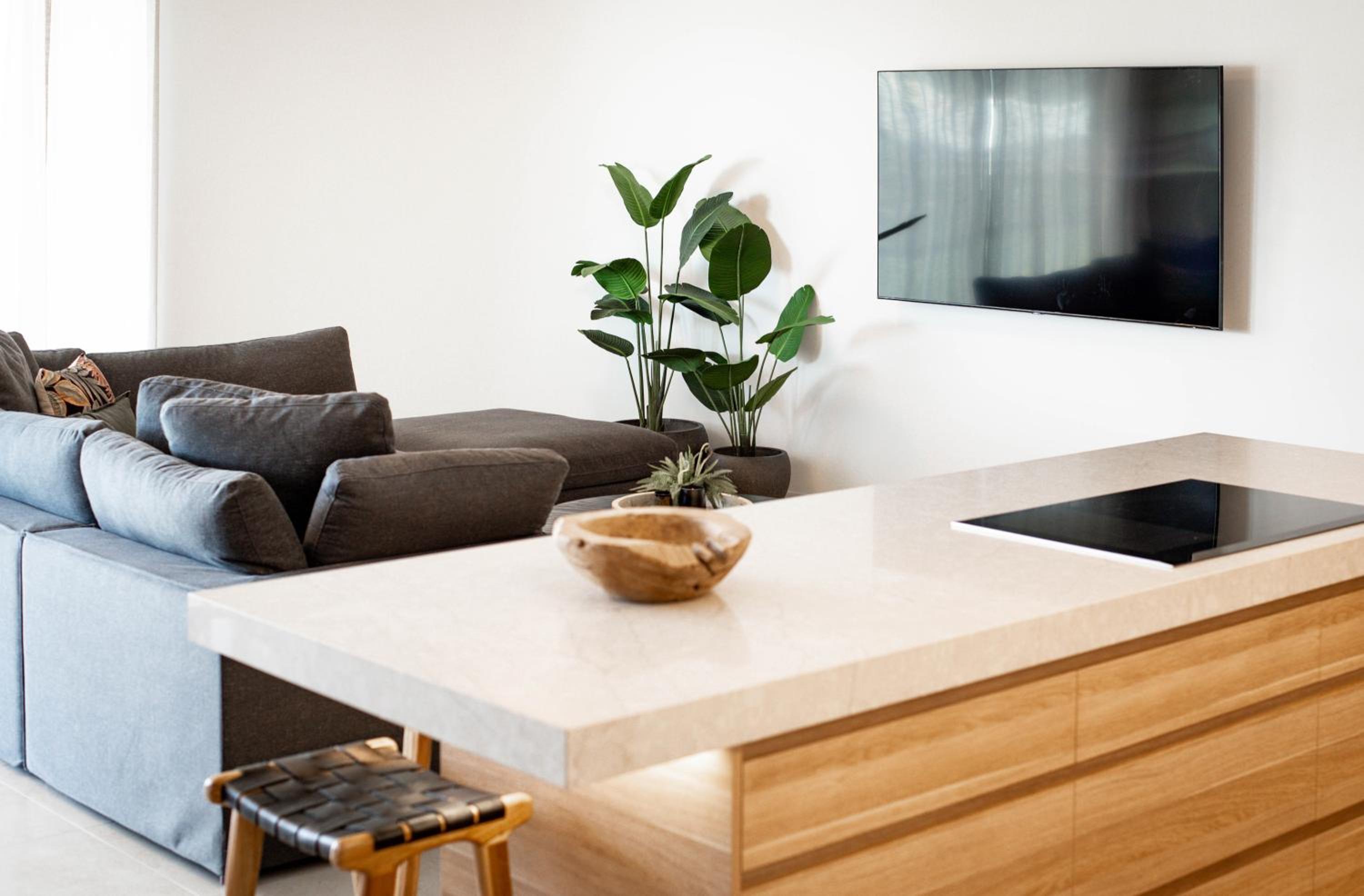 Three Bedroom Apartment With Ocean View photo 2